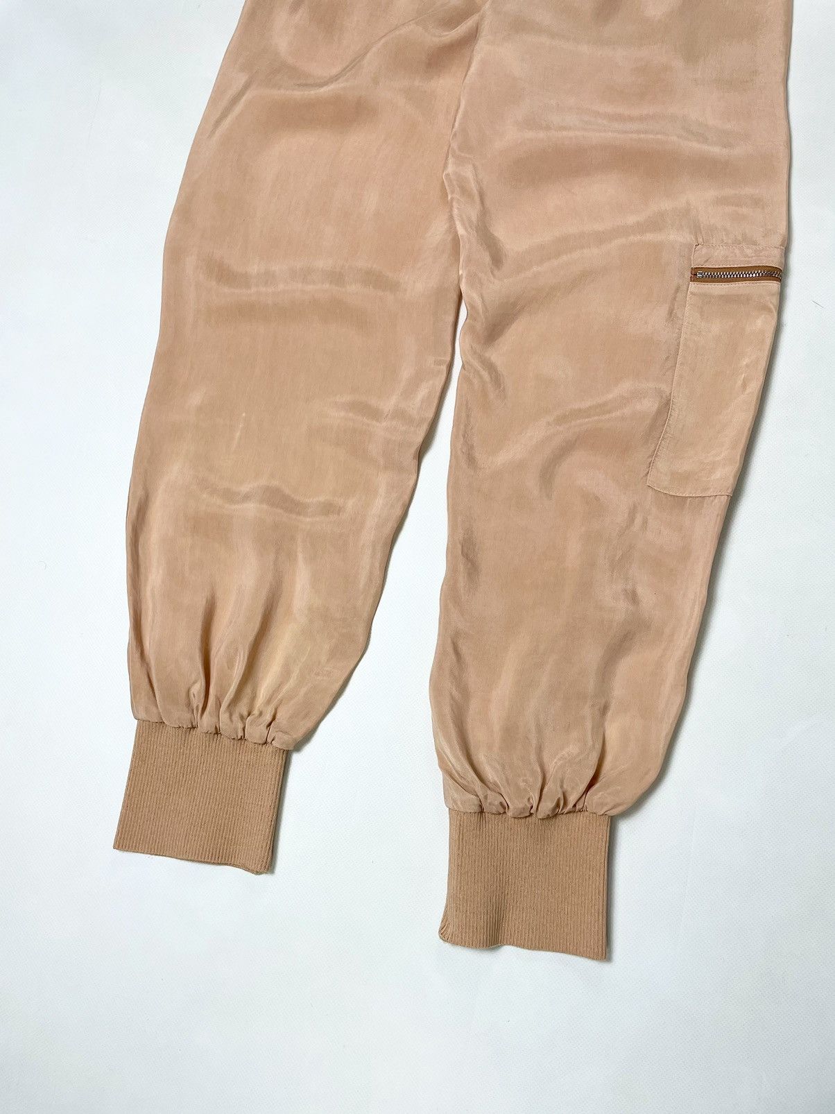 Emporio Armani Emporio Armani 🍑 peach color nylon jogger cargo pants Size 30" / US 8 / IT 44 - 9 Thumbnail