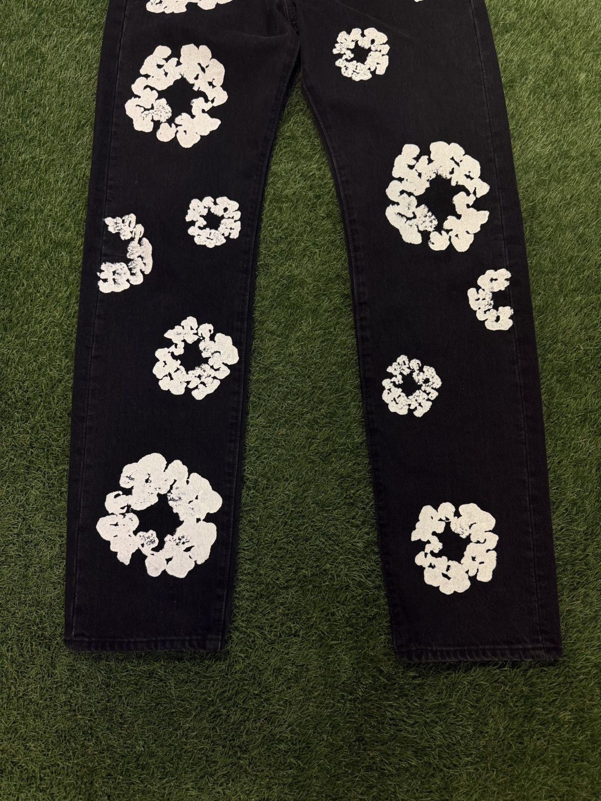 DENIM TEARS Denim Tears Jeans Size 32/32 Black Clean 🔥🧼 Size US 32 / EU 48 - 2 Thumbnail