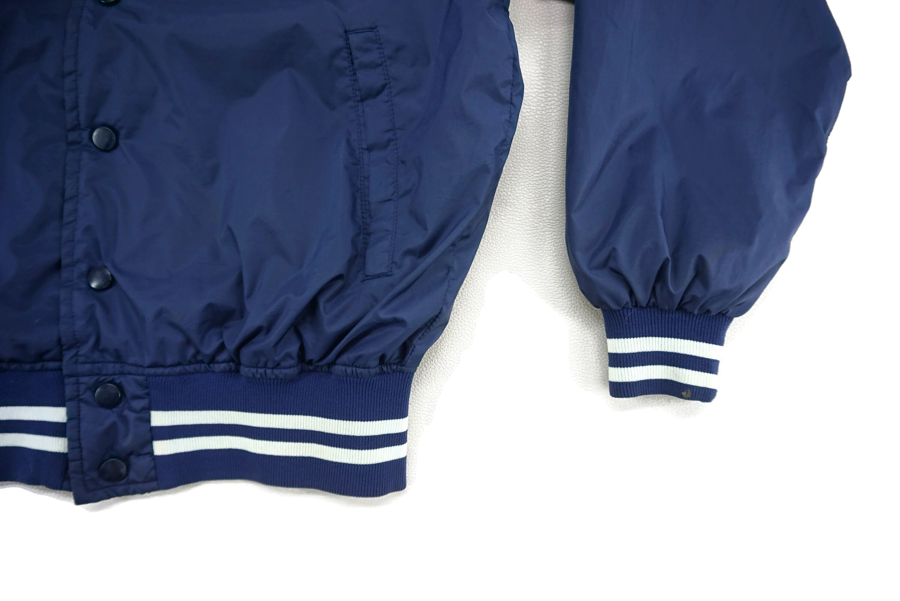Japanese Brand Vintage Descente Bomber Jacket Snap Front Baseball Size US S / EU 44-46 / 1 - 4 Thumbnail