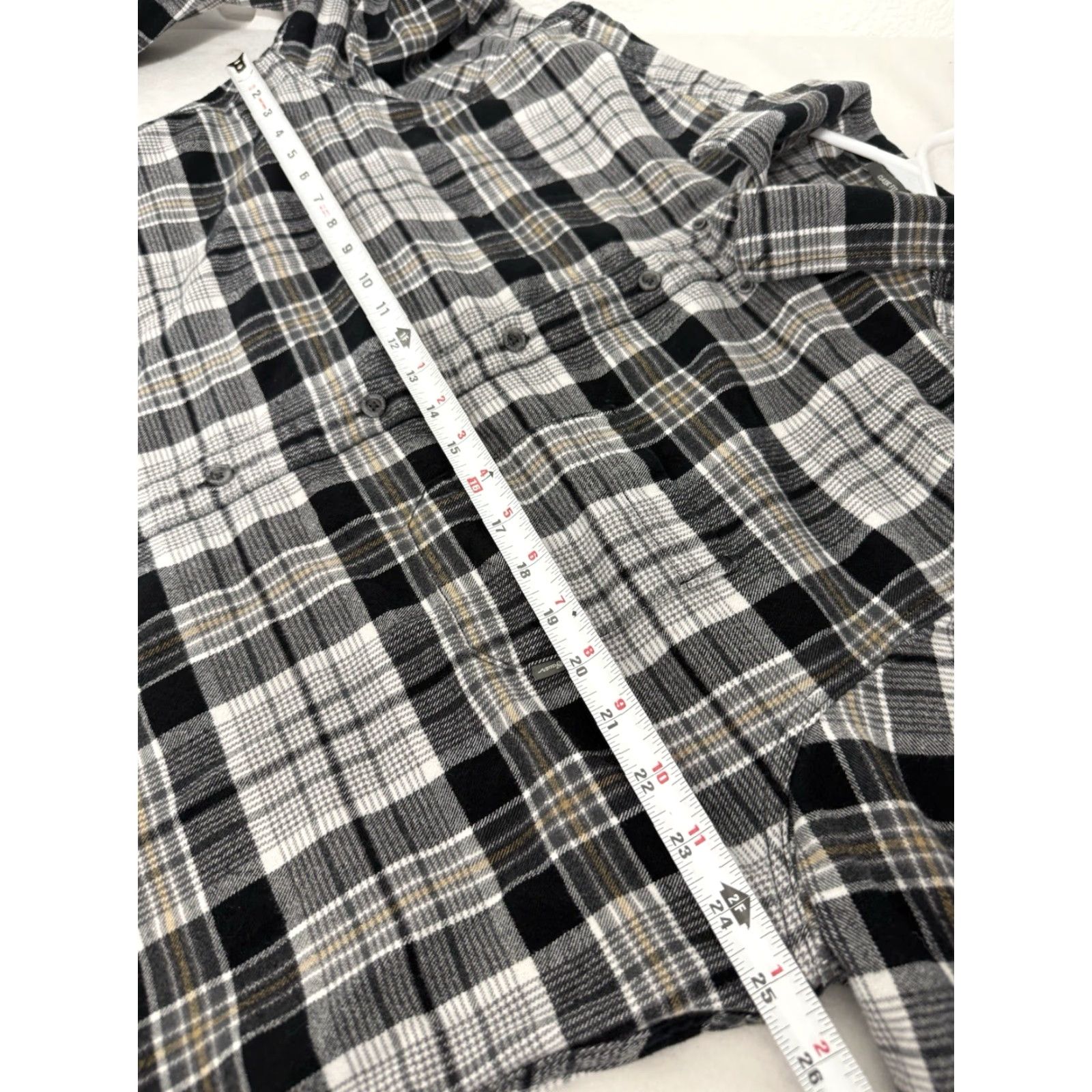 Eddie Bauer Eddie Bauer Mens XLT Gray Plaid Long Sleeve Button Front Flannel Classic Fit Shirt Size US XL / EU 56 / 4 - 5 Thumbnail