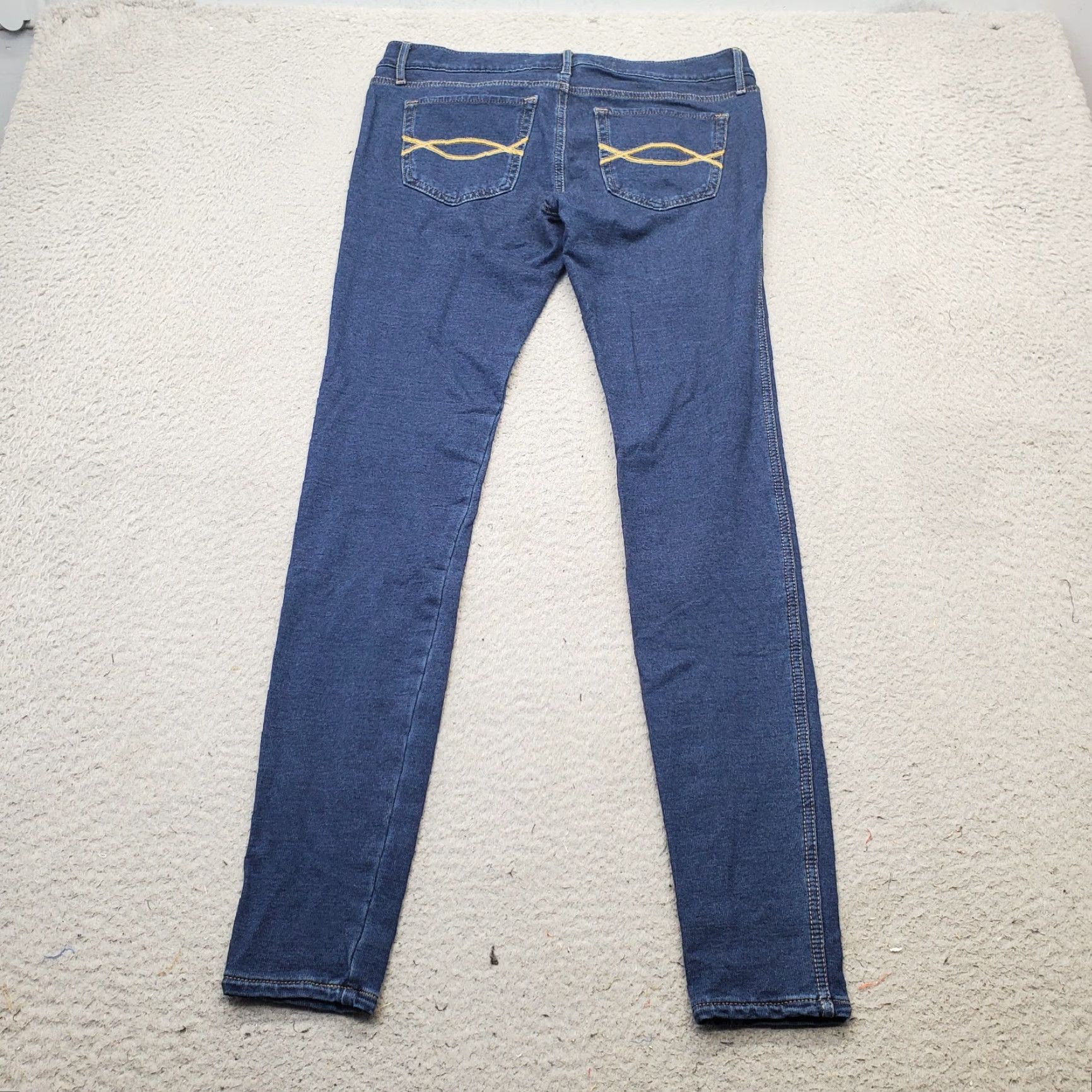 Abercrombie & Fitch Abercrombie & Fitch Jeans Womens Size 2 Blue Denim Slim Fit Perfect Stretch Skinny Leg Shirt City? Size 26" / US 2 / IT 38 - 2 Thumbnail