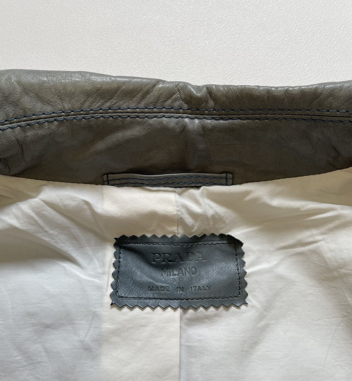 Prada Mid 2000s Powder Blue Treated Leather Jacket Size US M / EU 48-50 / 2 - 5 Thumbnail