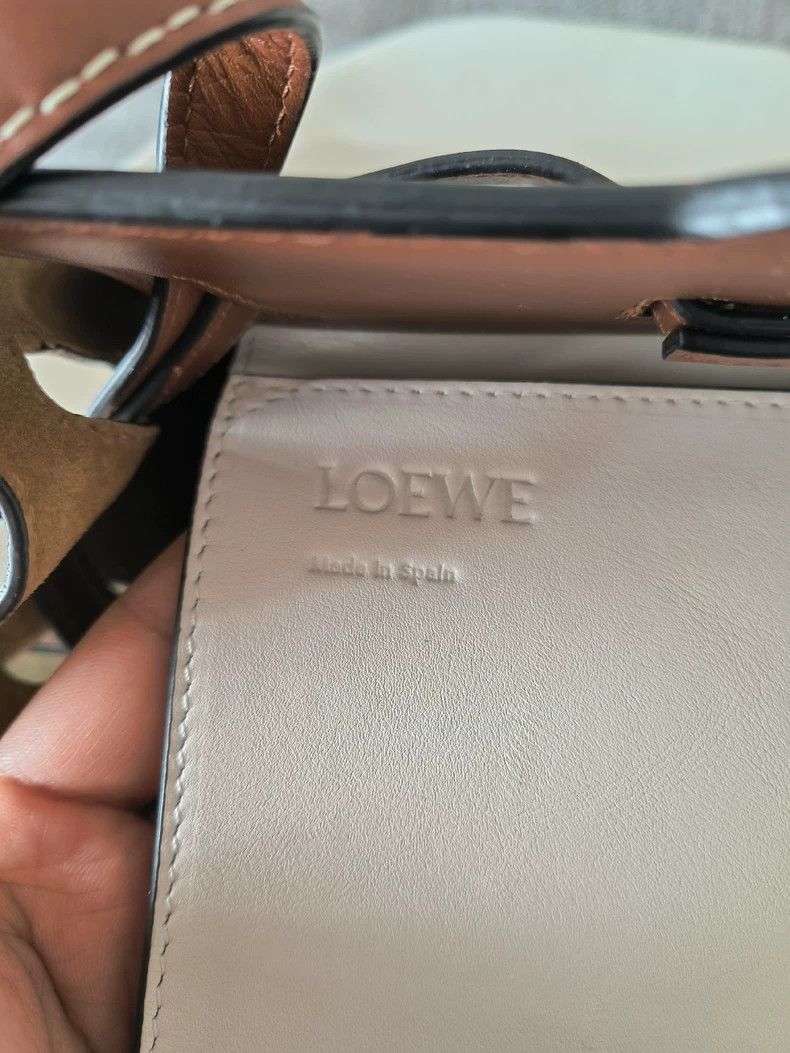 Loewe loewe Color-blocked bucket bag 2503-Nextarrow Size ONE SIZE - 4 Thumbnail