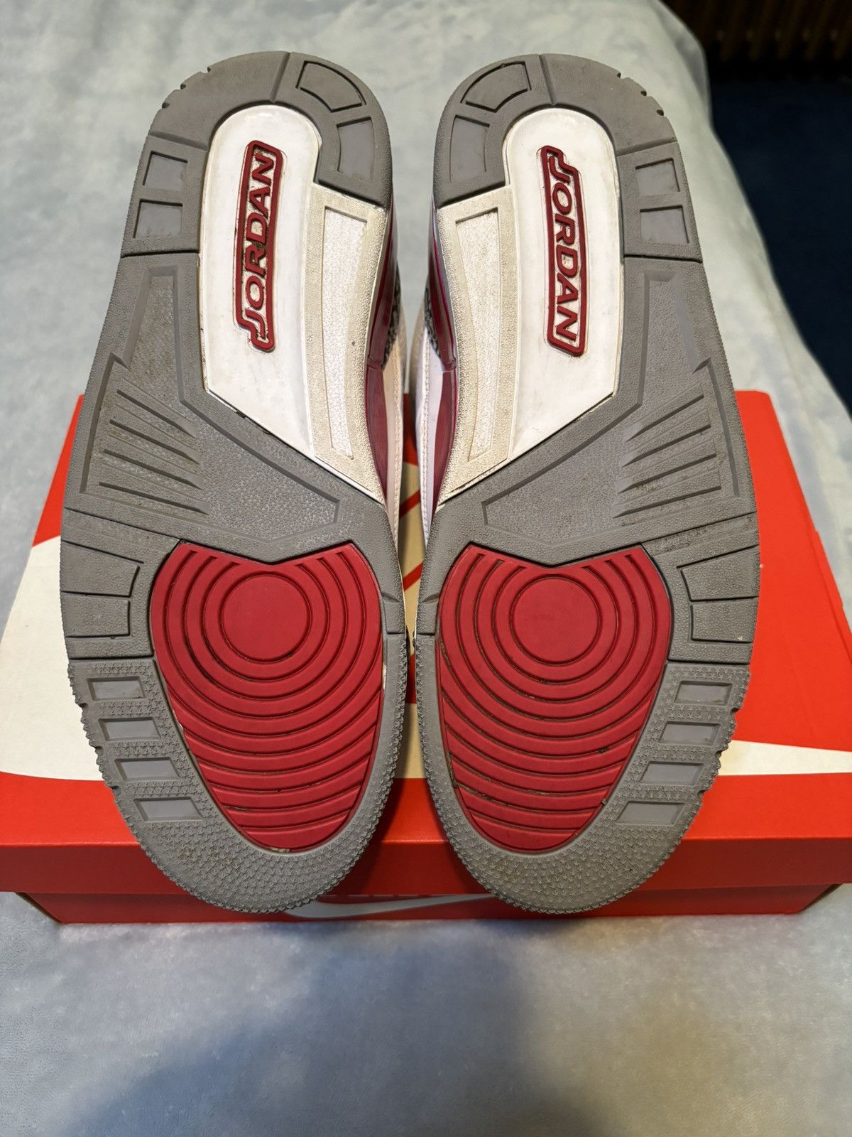 Jordan Brand Jordan 3 Retro Cardinal Red 2022 Size 10.5 Size US 10.5 / EU 43-44 - 7 Thumbnail