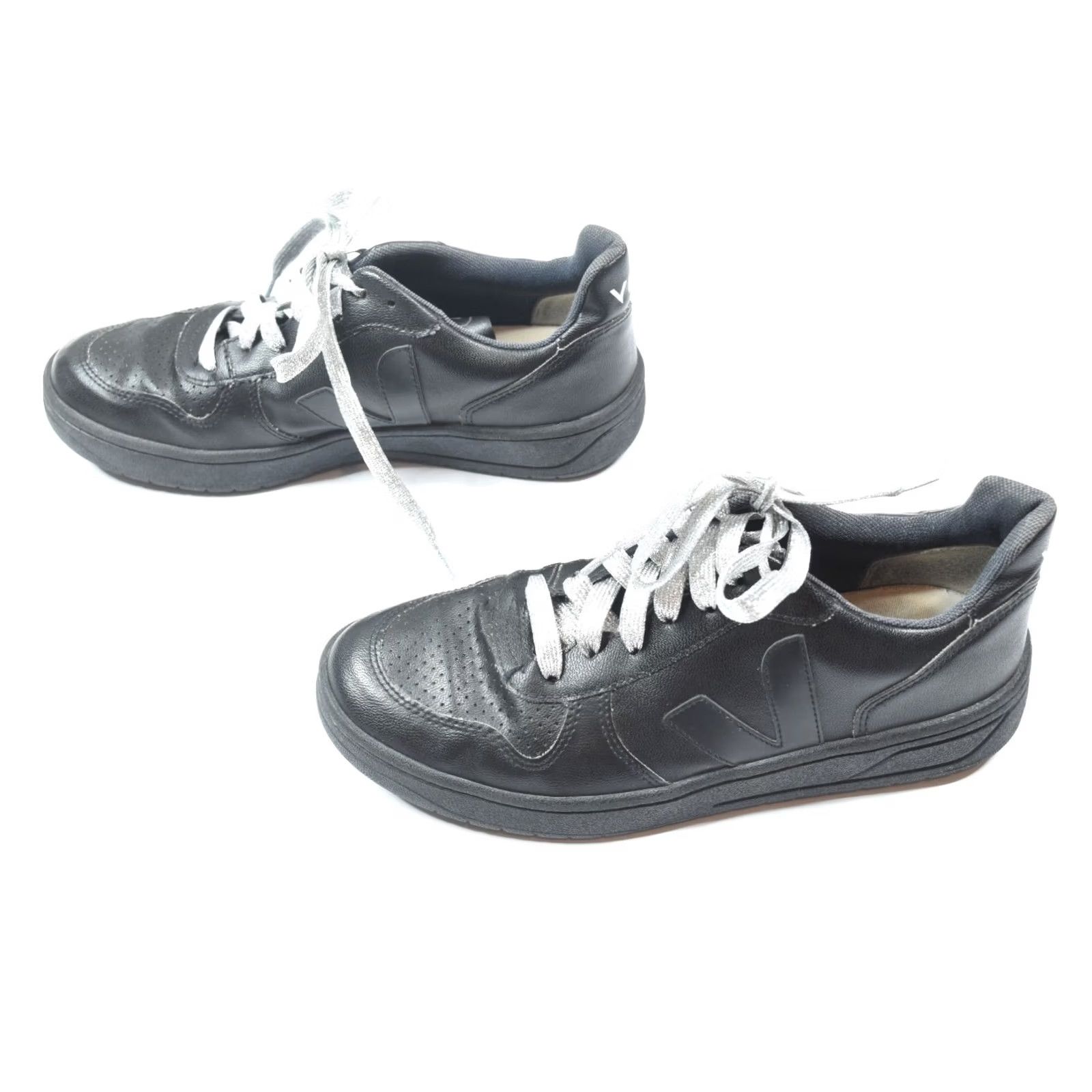 Veja VEJA V-10 Sneakers Women 7.5 Black Leather Lace Up Casual Sneaker Size US 8 / IT 38 - 3 Thumbnail