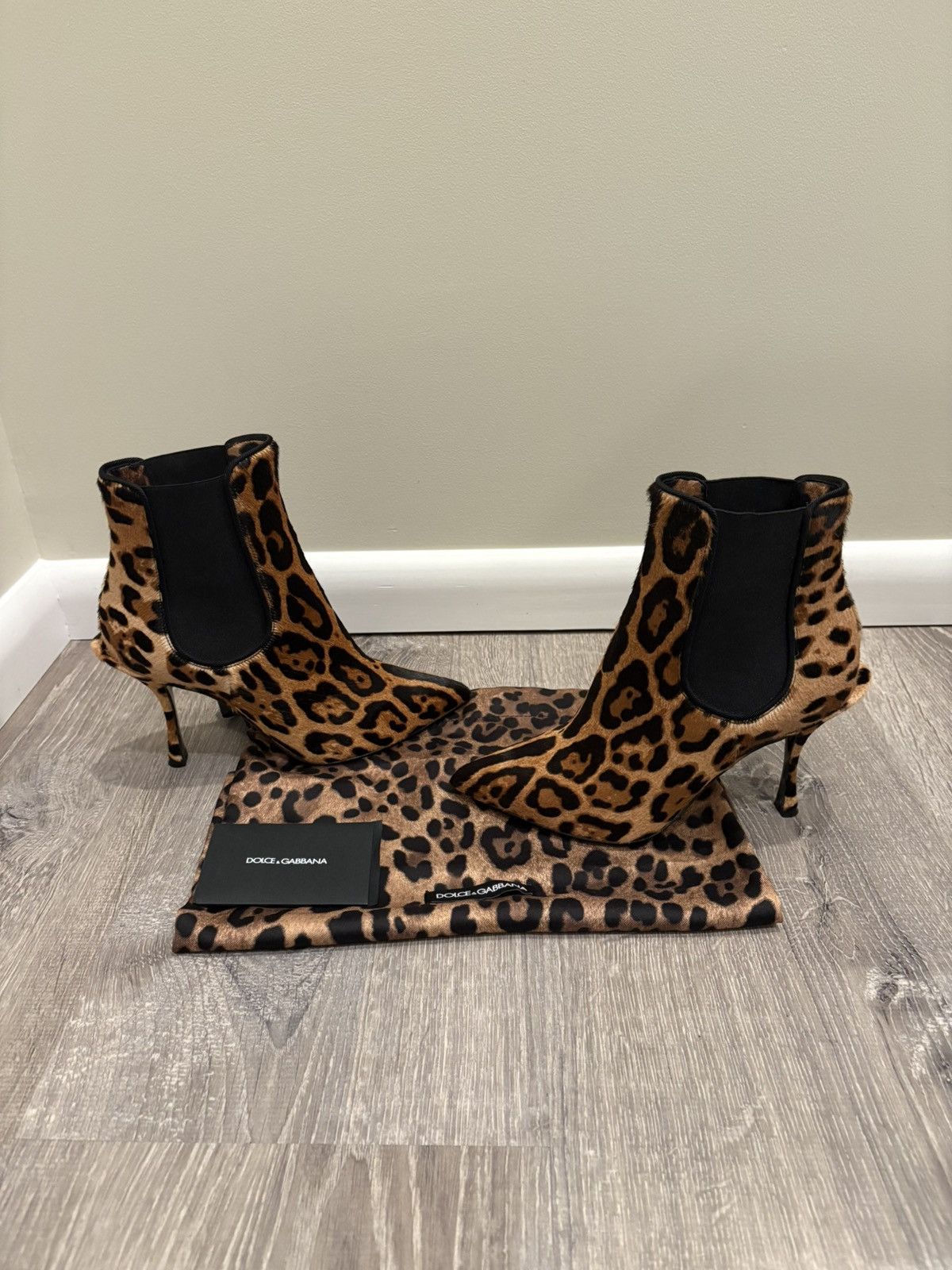 Dolce & Gabbana Dolce & Gabbana Leo Leopard Boots NWT SZ 35 Size US 5 / IT 35 - 7 Thumbnail