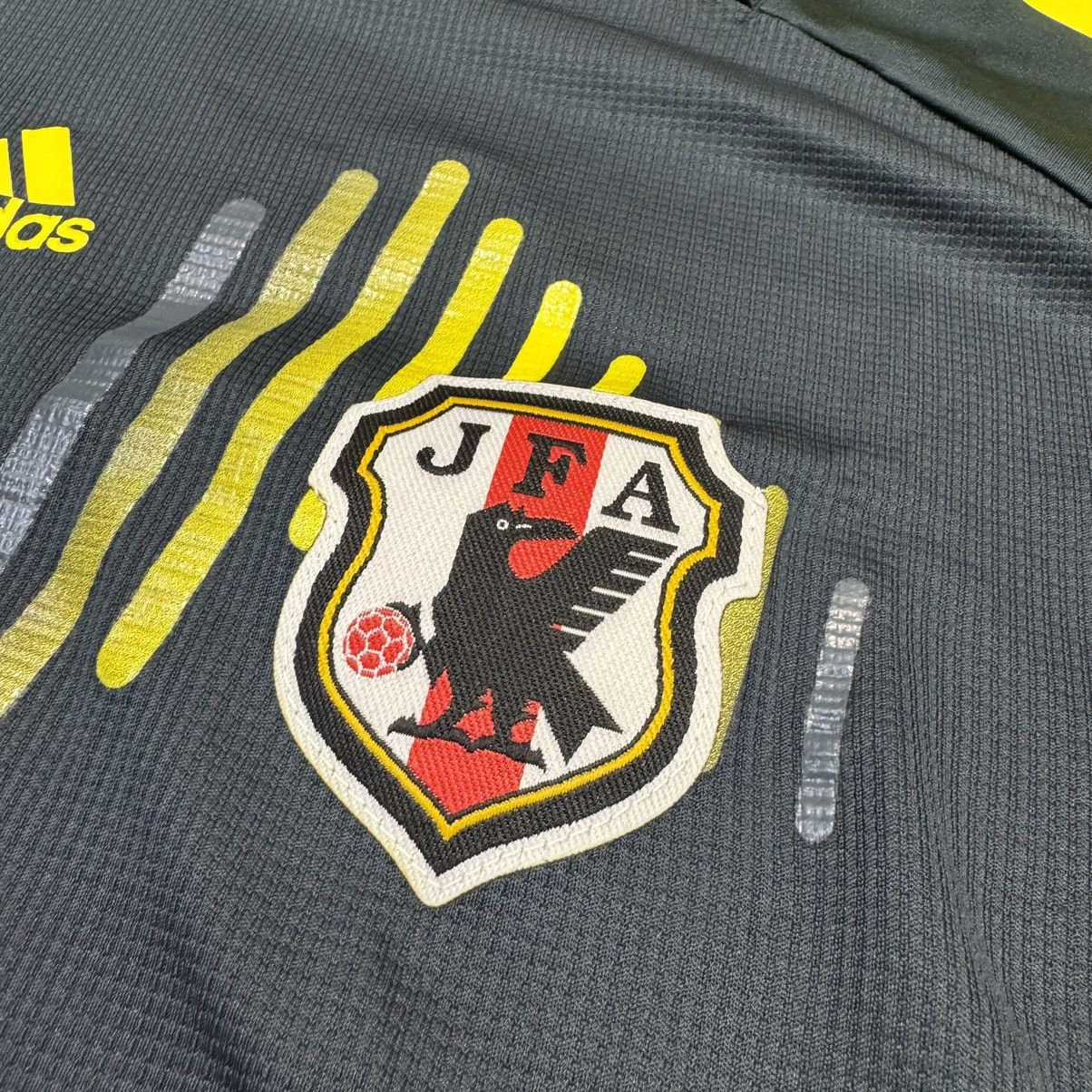 Adidas Japan 12/13 player issue training shirt Size US M / EU 48-50 / 2 - 4 Thumbnail