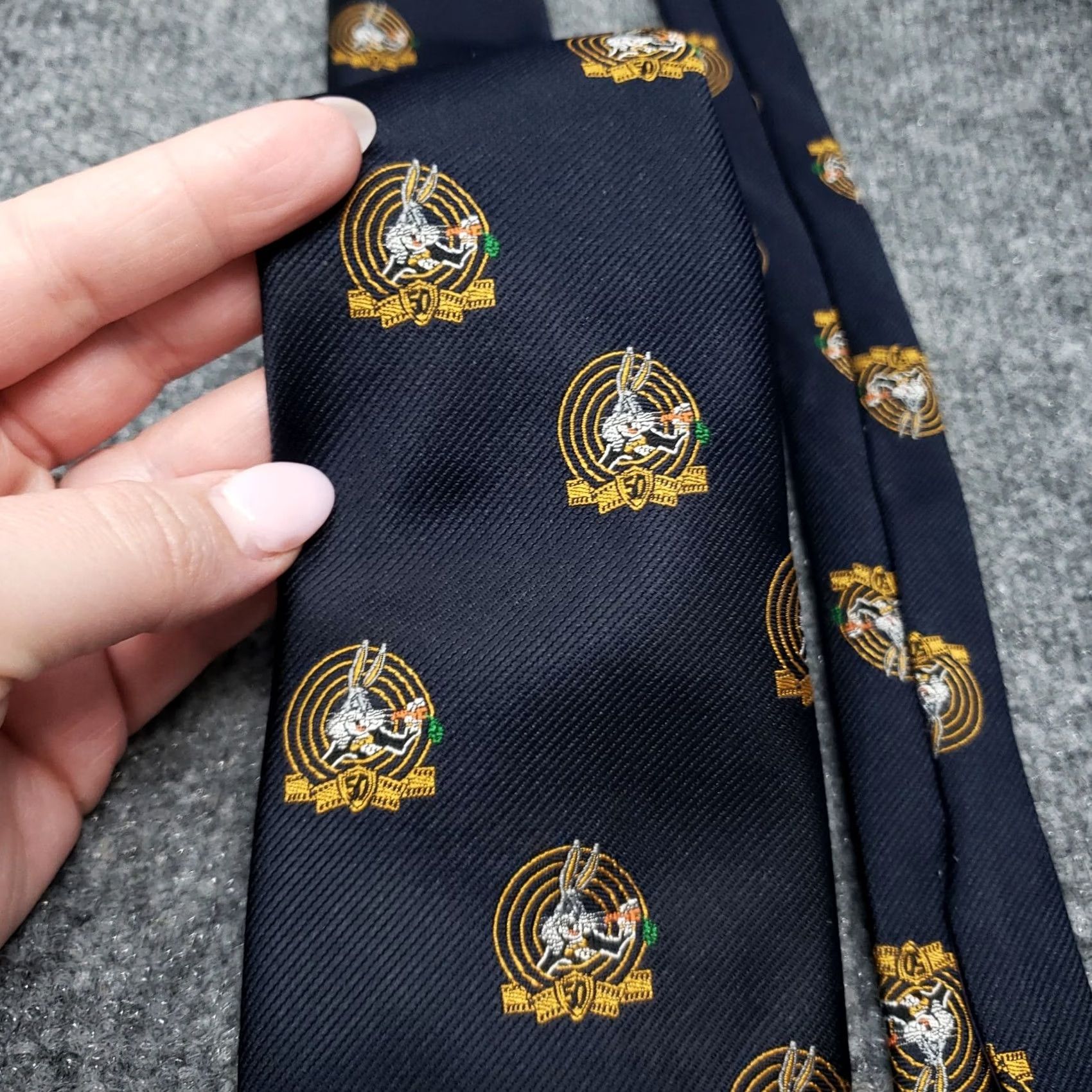 Vintage VINTAGE Bugs Bunny Warner Bros Neck Tie Mens Blue Looney Tunes Necktie Size ONE SIZE - 2 Thumbnail