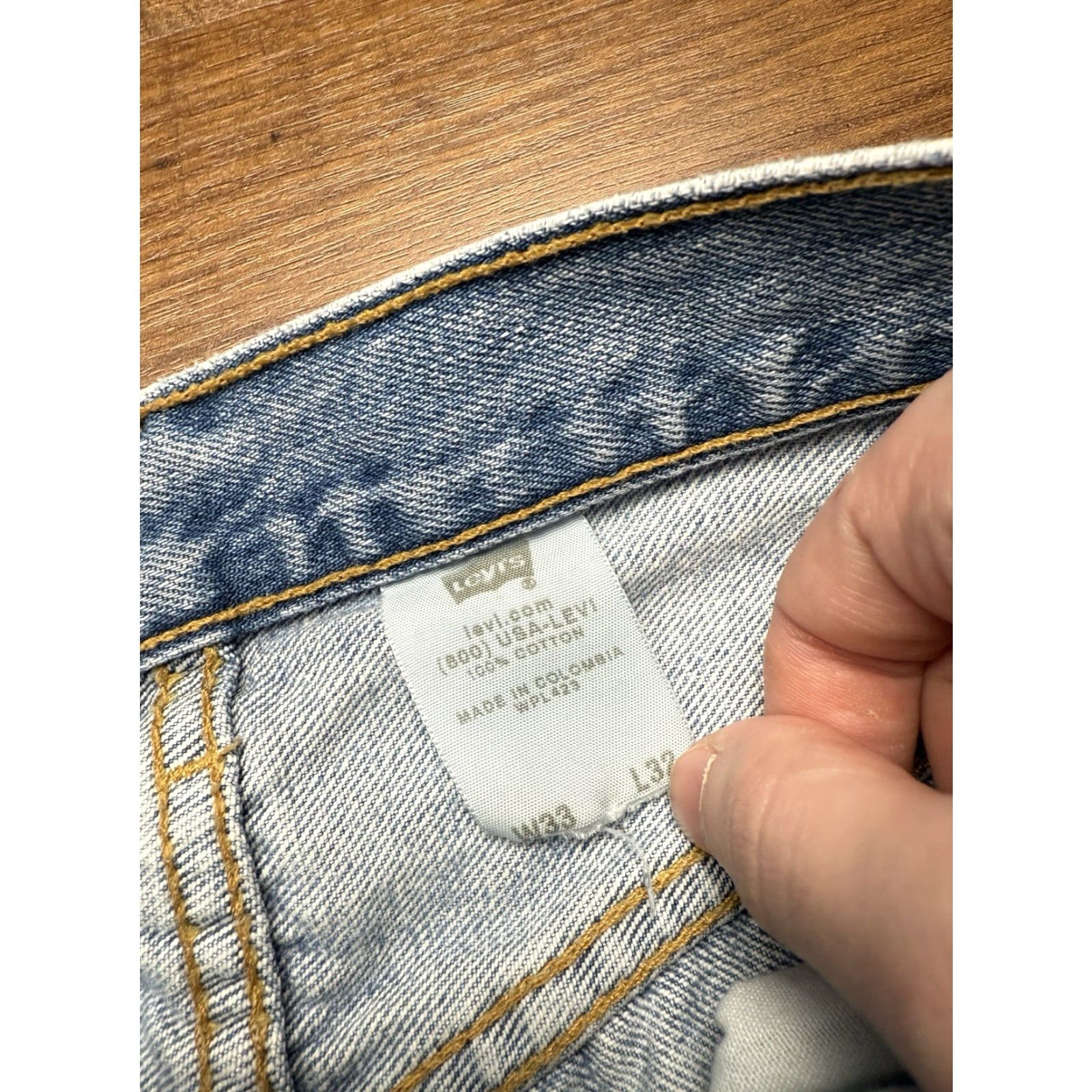 Levi's VINTAGE Levi's 501XX Jeans Mens Regular 32x31 Blue Distressed 5-Pocket Denim Button Fly 90s Y2K USA Cowboy Model Levi's 500 Series Size US 32 / EU 48 - 7 Thumbnail