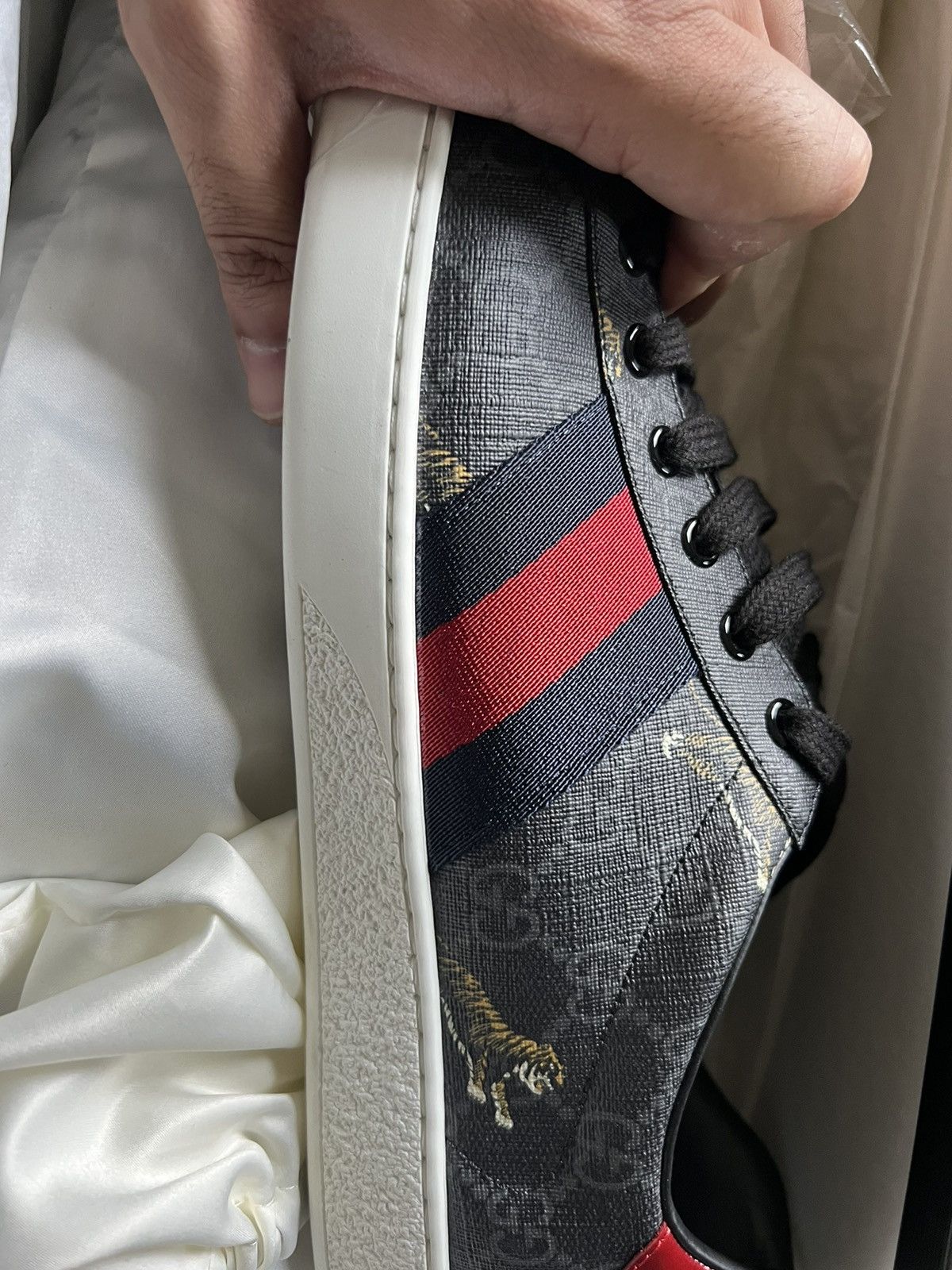 Gucci Gucci Ace Sneaker Tigers Size US 11 / EU 44 - 16 Thumbnail