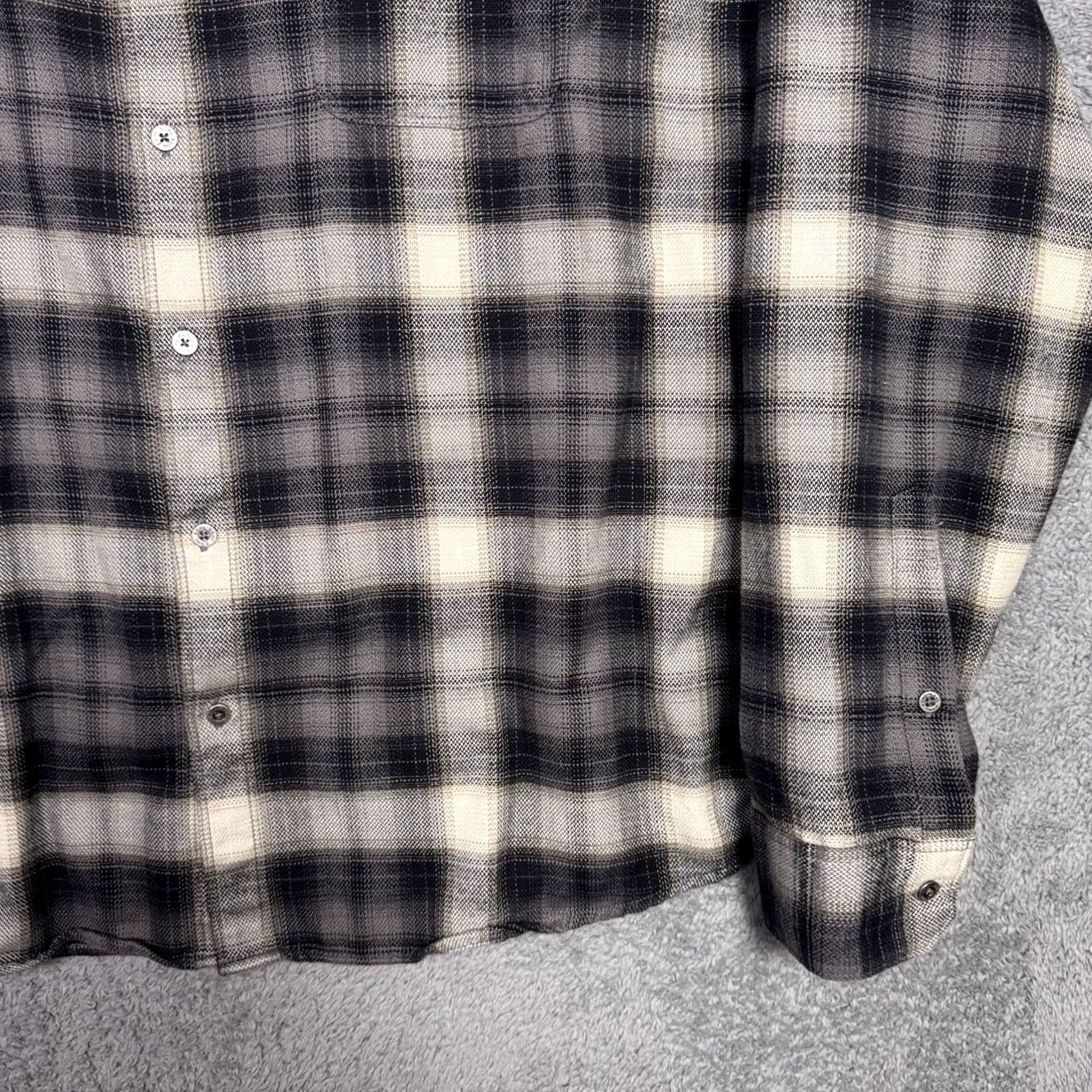 Vintage KUHL Shirt Mens 3XL Plaid The Law Flannel Shadow Barn Chore 7373 Size US XXL / EU 58 / 5 - 3 Thumbnail