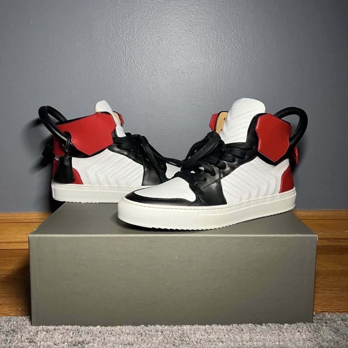image of Buscemi Men’S Leather High Top Sneaker in White, Men's (Size 8)
