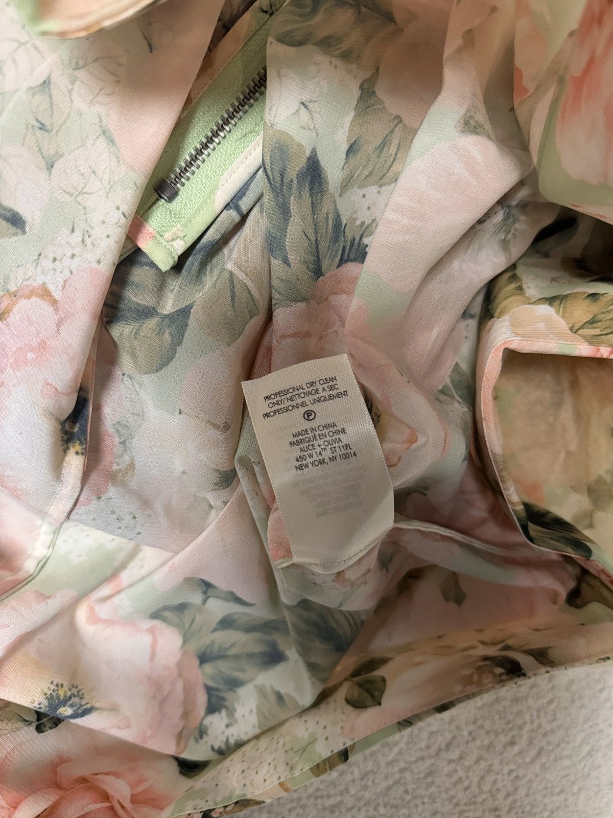 Alice + Olivia × Designer ALICE + OLIVIA Chara Floral Chiffon Mini Dress Size M / US 6-8 / IT 42-44 - 14 Thumbnail