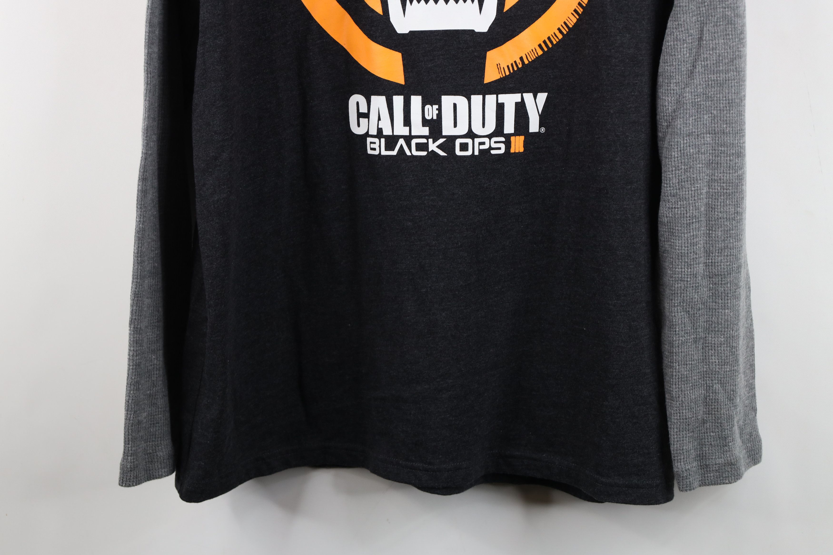 Vintage Y2K Waffle Knit Call of Duty Black OPS III T-Shirt Gray Size US L / EU 52-54 / 3 - 3 Thumbnail