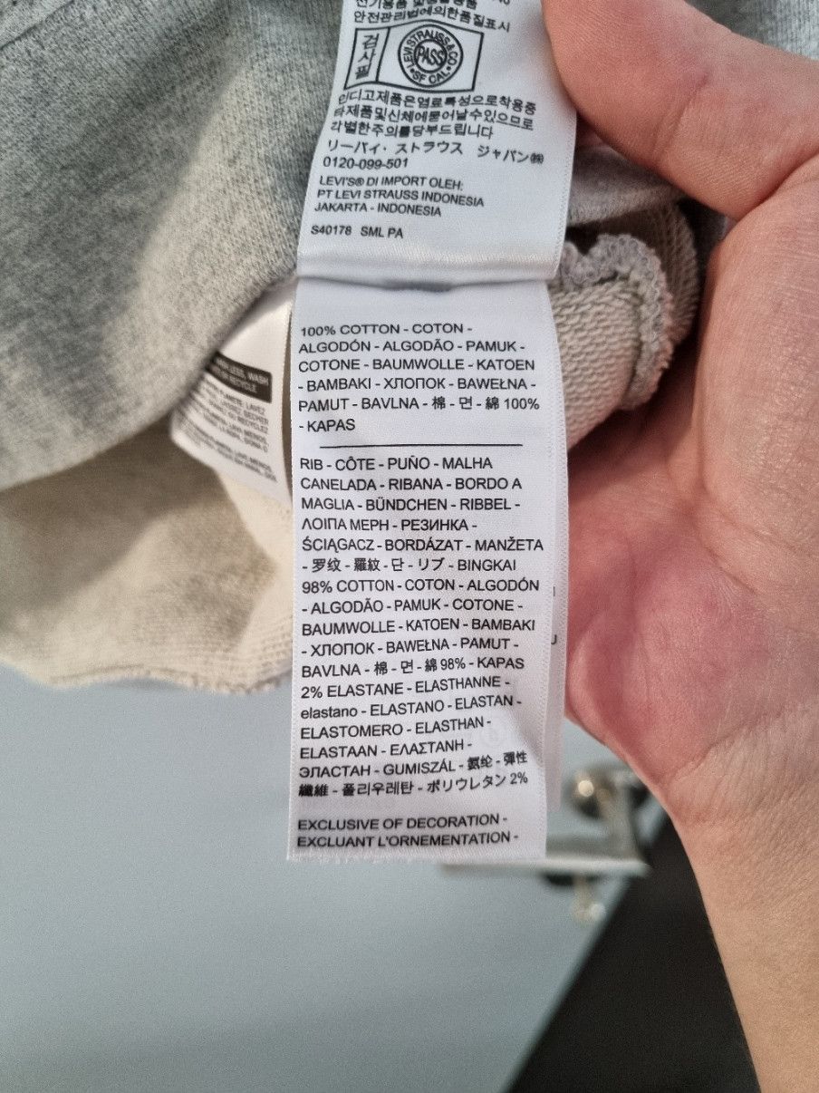 Levi's basic red tab heather grey hoodie, BNWT Size US L / EU 52-54 / 3 - 2 Thumbnail
