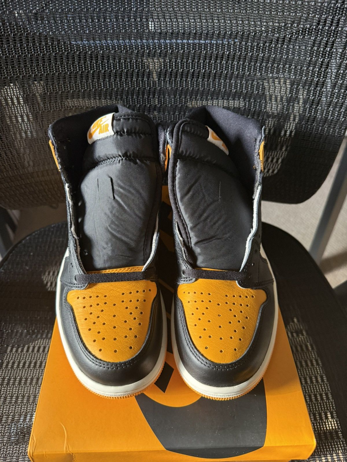 Nike Jordan 1 Yellow Toe Size US 8 / EU 41 - 6 Thumbnail