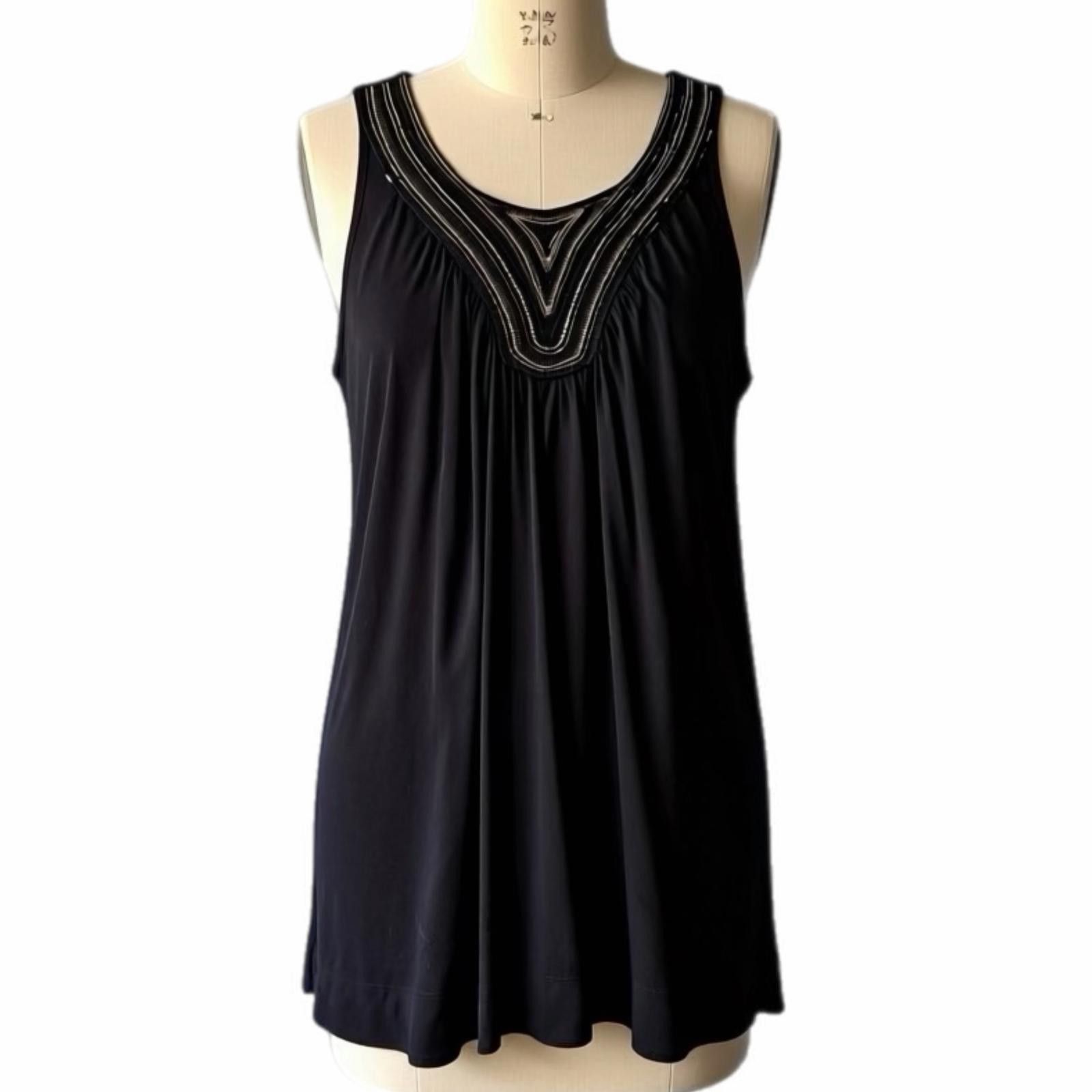Other White House Black Market Black Top Embellished Neck Large Size L / US 10 / IT 46 - 1 Thumbnail