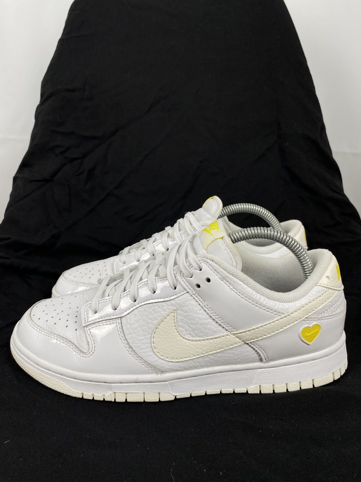 Nike Nike Dunk Low-Top Sneakers Valentines size US9 EU40,5 Size US 9 / IT 39 - 3 Thumbnail