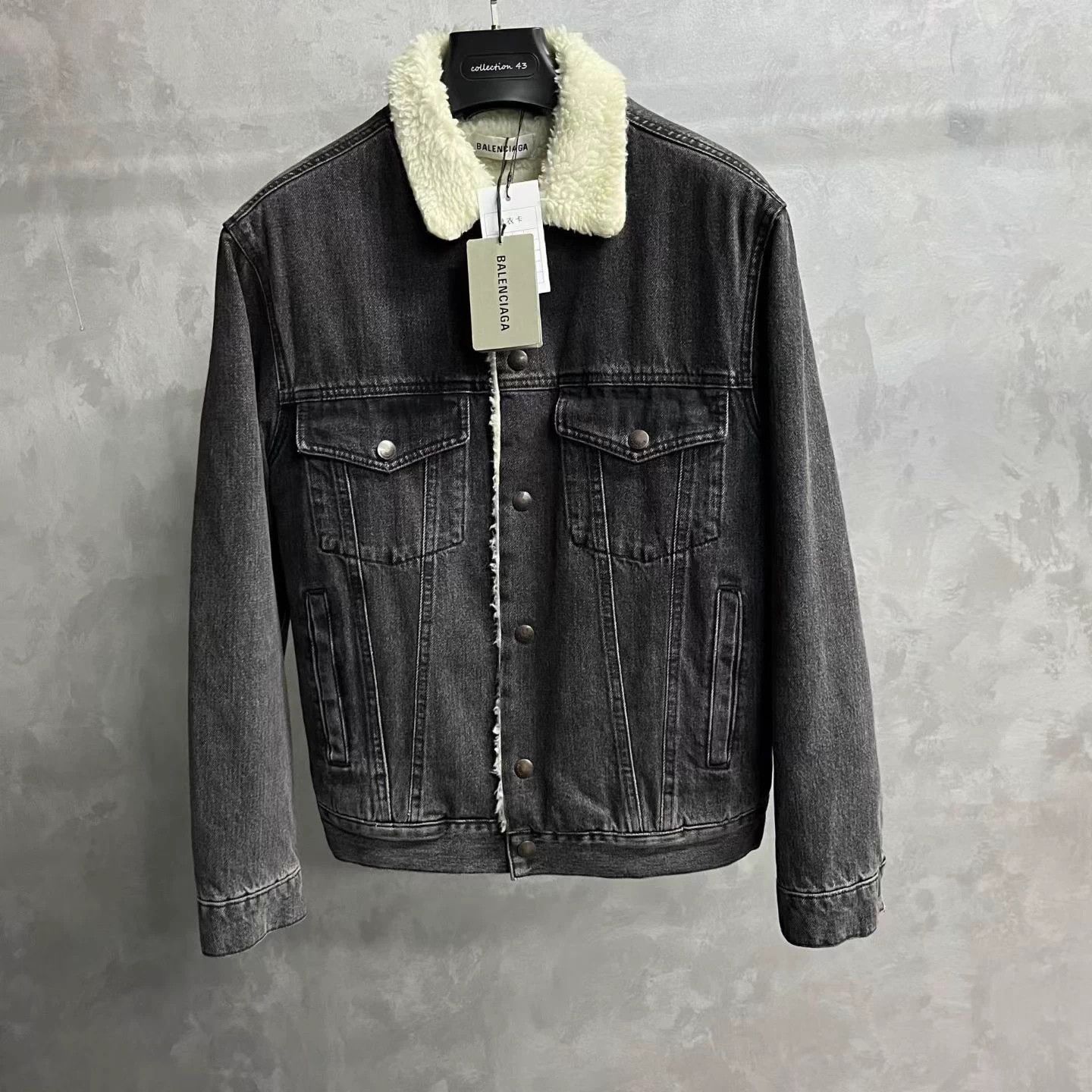 Balenciaga Balenciaga Black Shearling Lapel Denim Jacket 36 Size US XL / EU 56 / 4 - 1 Thumbnail