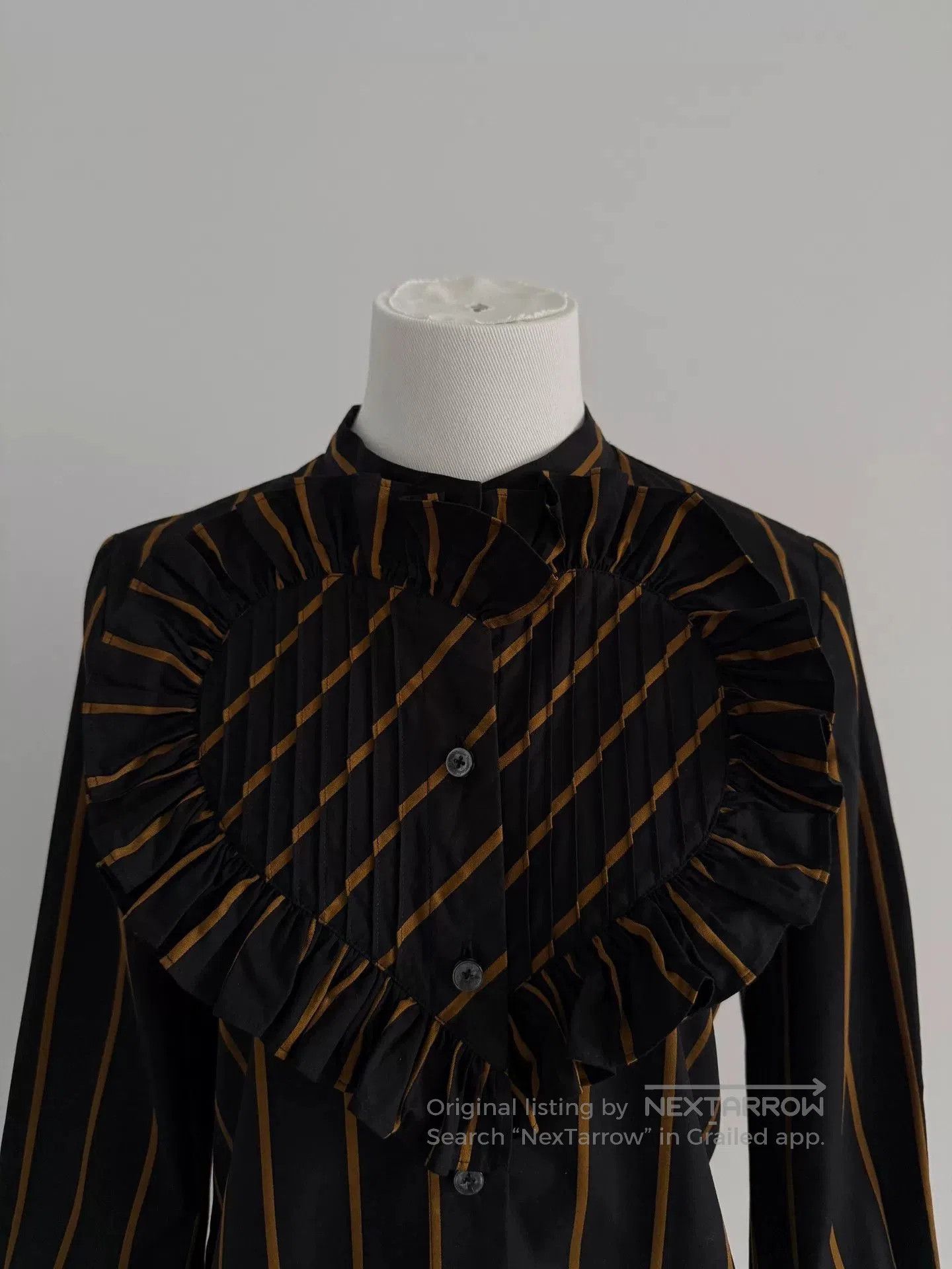 Vivienne Westwood vivienne westwood black gold ruffled shirt. Size S / US 4 / IT 40 - 3 Thumbnail