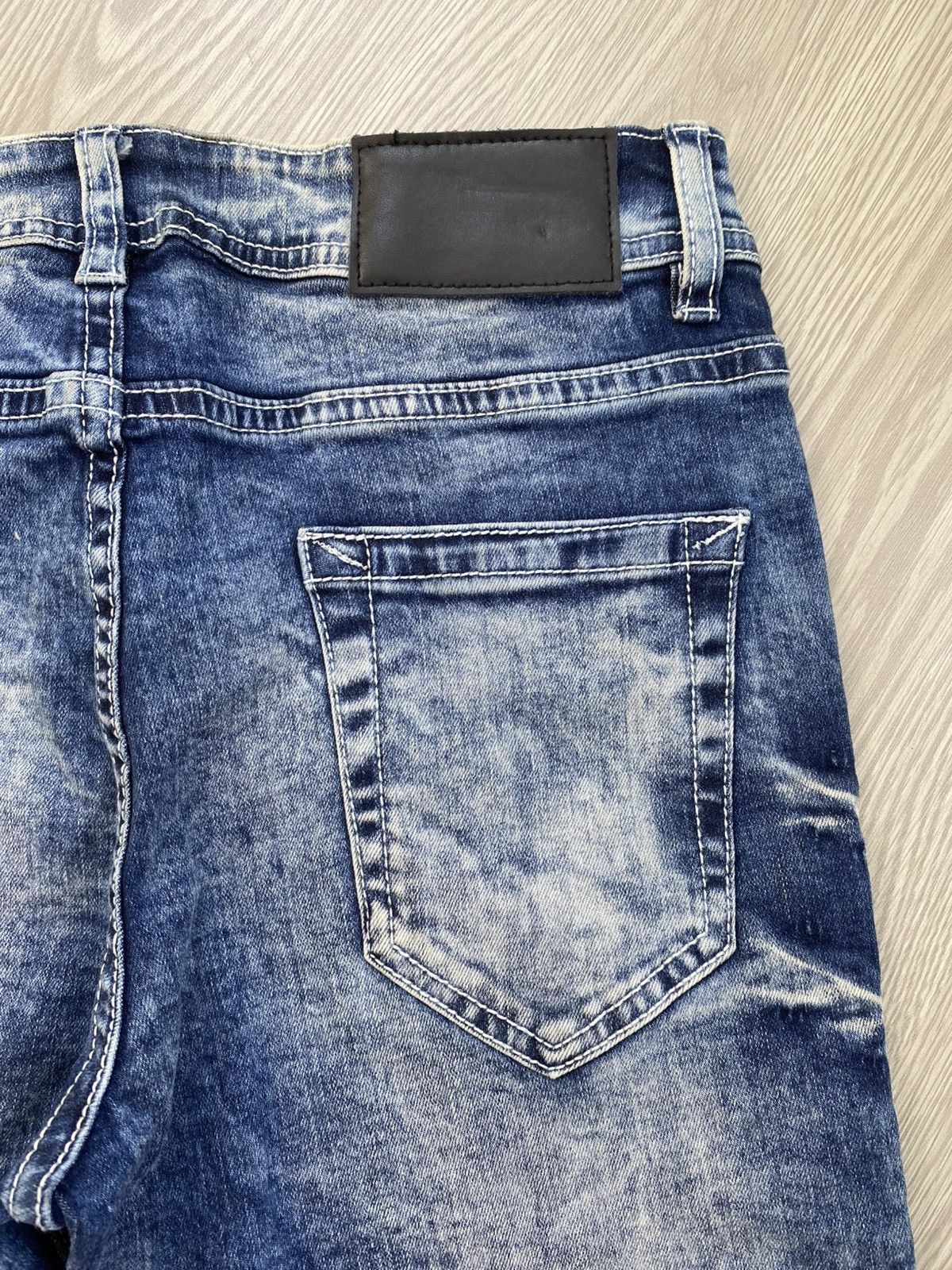 If Six Was Nine × Le Grande Bleu (L.G.B.) × Tornado Mart 2000s Cavaria Fuga Clawmark Nice Faded Skinny Jeans Size US 26 / EU 42 - 15 Thumbnail