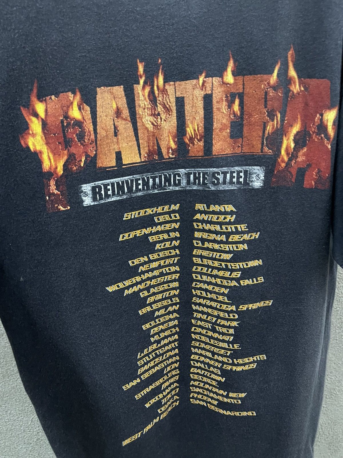 Band Tees Vintage 2001 Pantera Reinventing the Steel Tour T Shirt Size US L / EU 52-54 / 3 - 5 Thumbnail