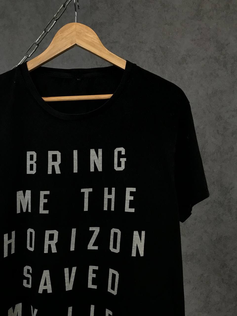Band Tees Bring me the Horizon vintage rock band tee Size US XL / EU 56 / 4 - 3 Thumbnail