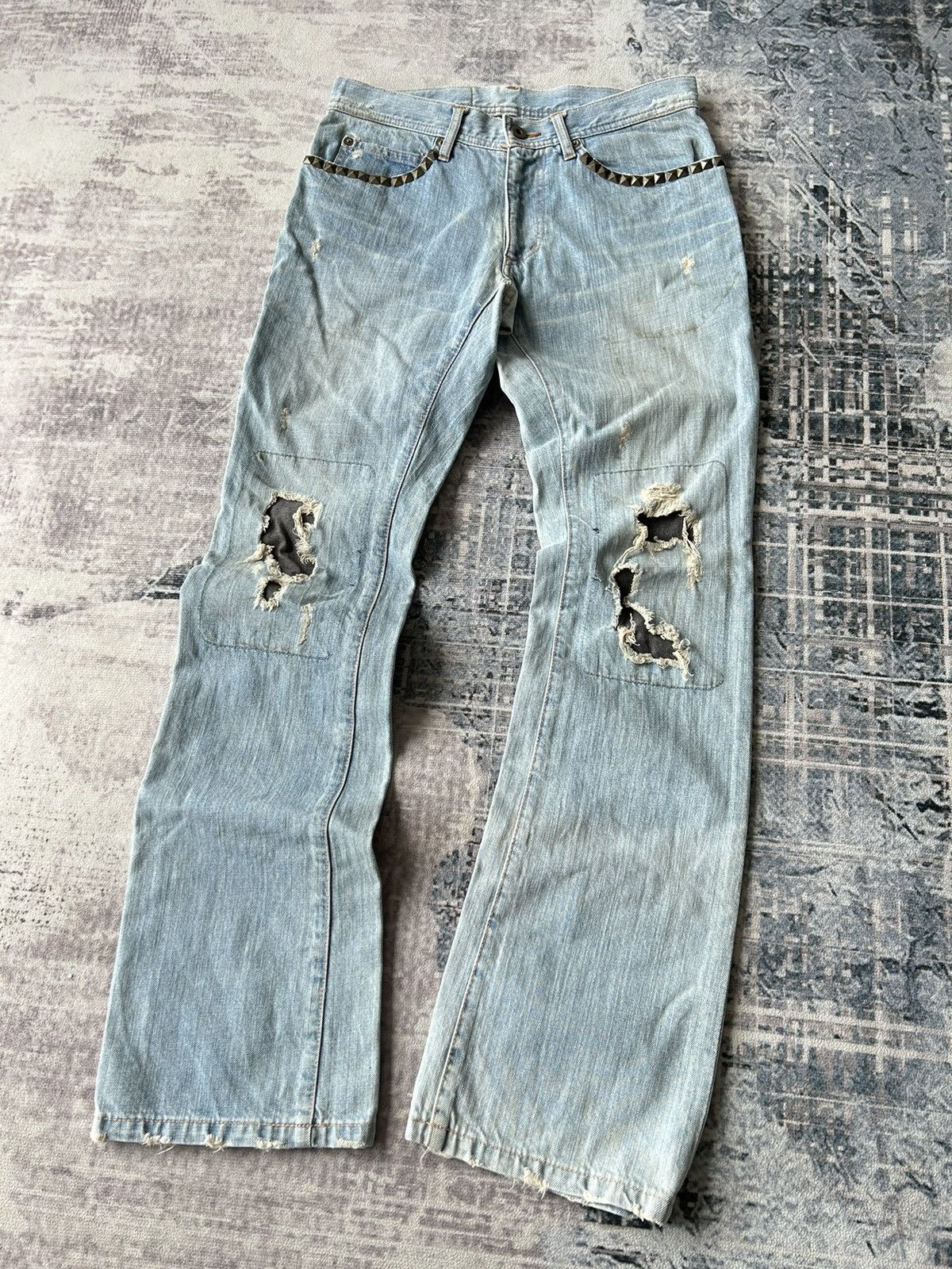 Tete Homme Tete Homme Flared Distressed Jeans Size US 29 - 1 Thumbnail