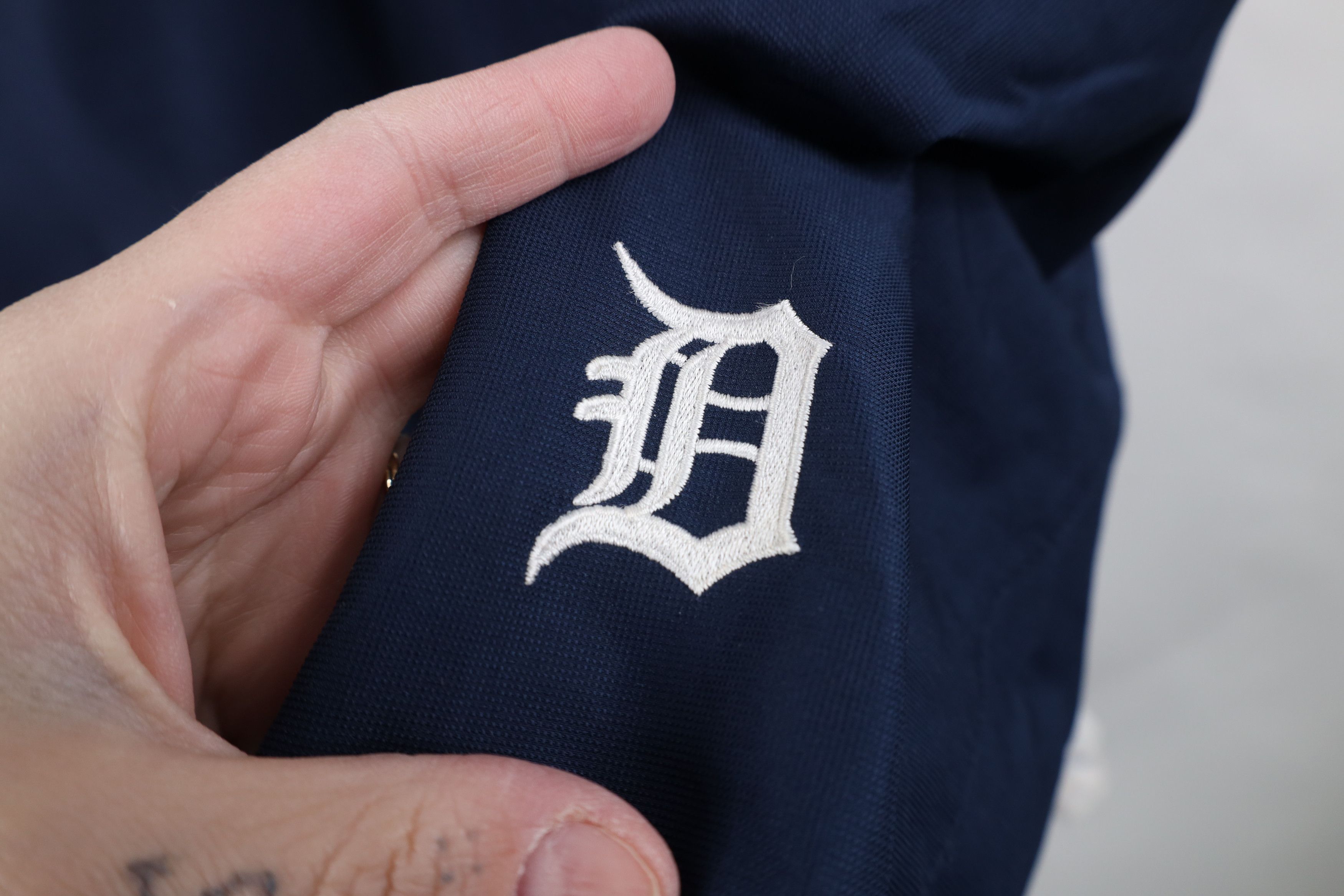 Majestic Majestic Cool Base Tigers Baseball Windbreaker Jacket Size US L / EU 52-54 / 3 - 9 Thumbnail