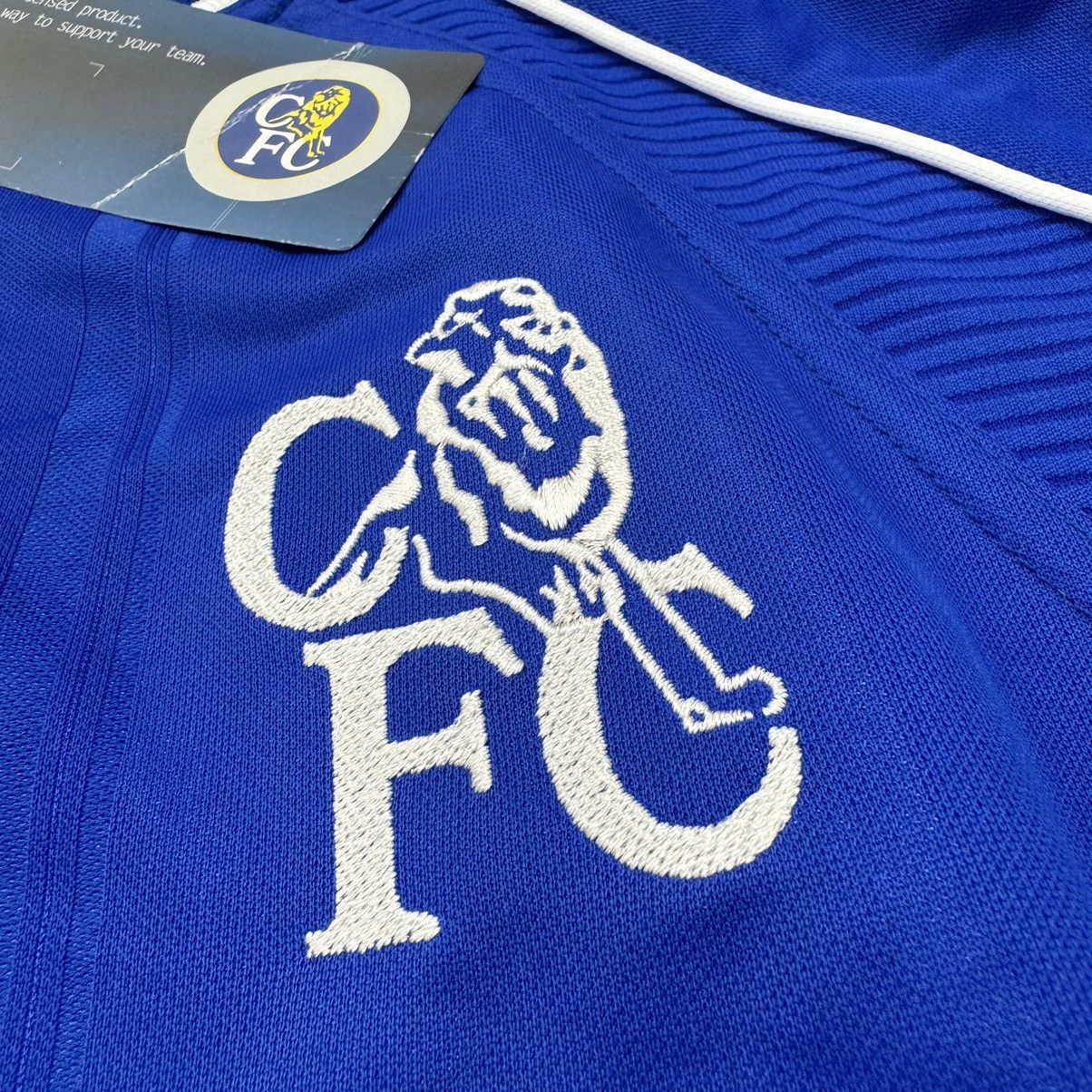 Umbro Chelsea 00/01 longsleeves home shirt (bnwt) Size US XL / EU 56 / 4 - 5 Thumbnail