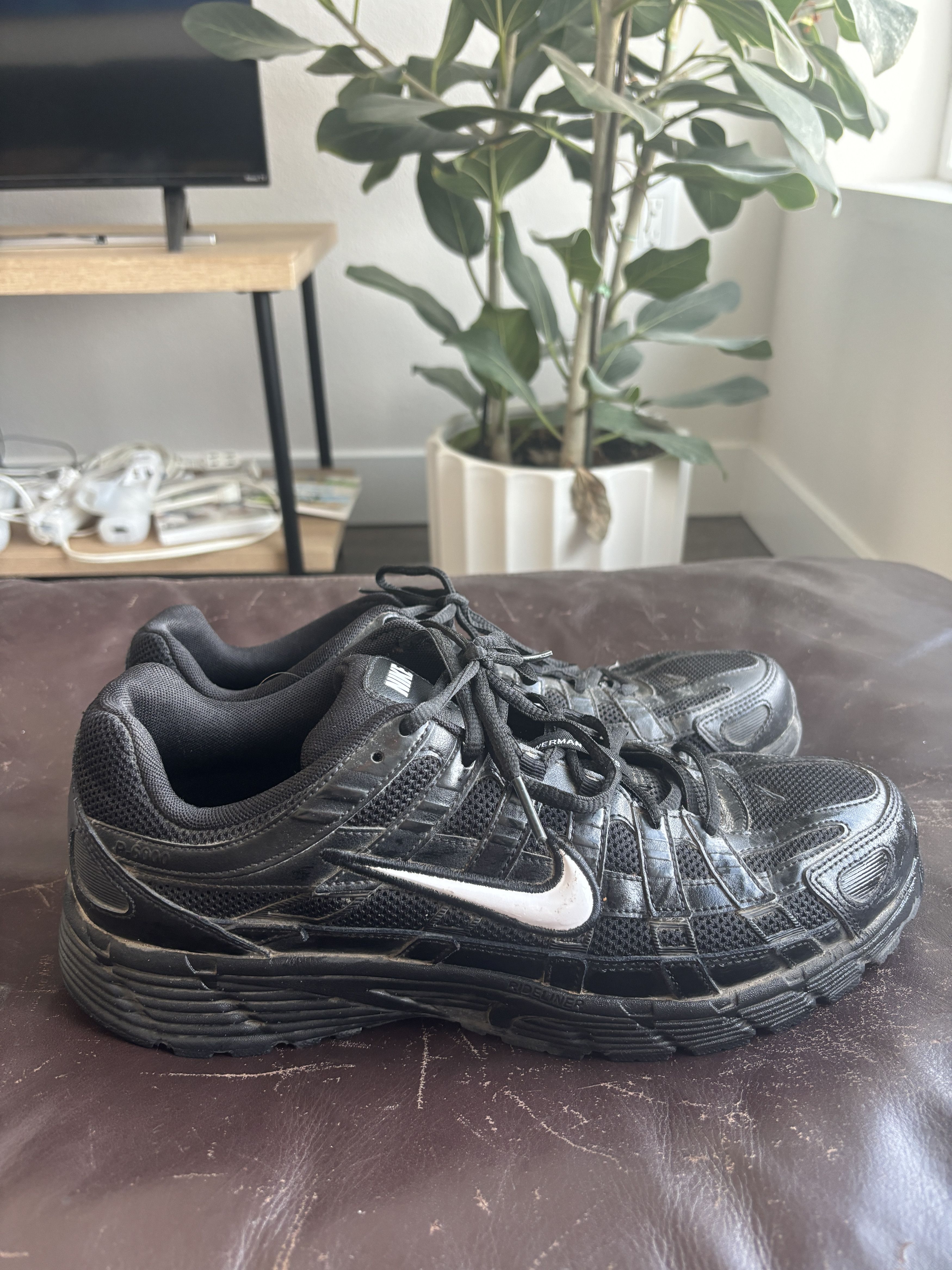 Nike NIKE P-6000 'Black White' Size US 11 / EU 44 - 1 Thumbnail