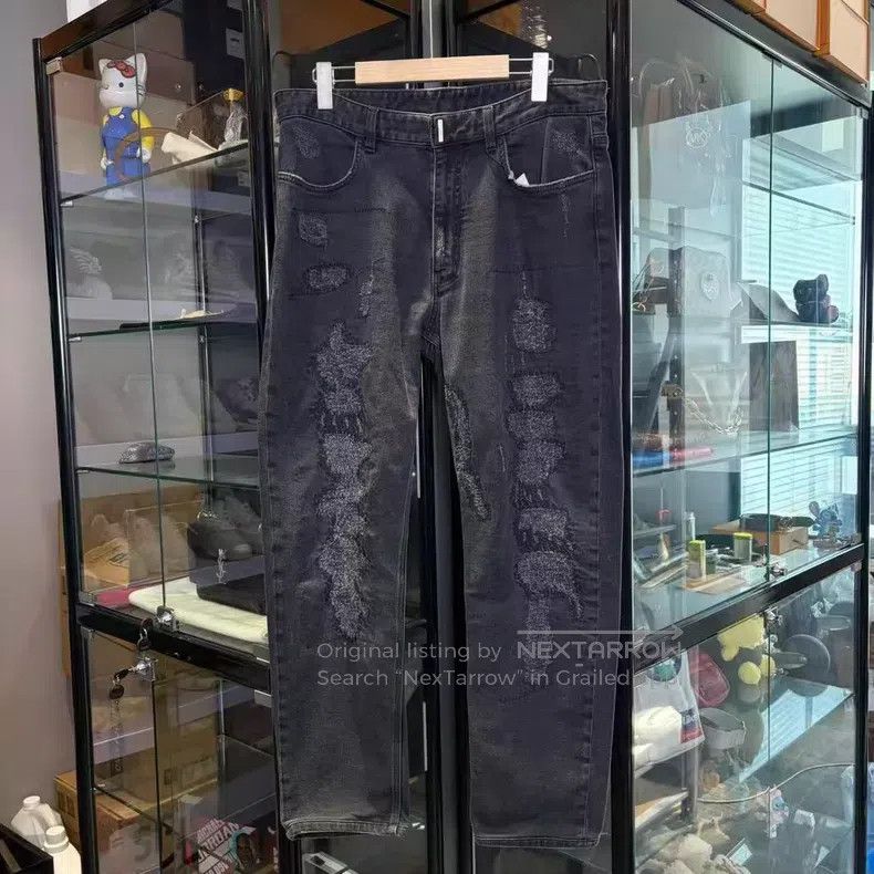 Givenchy Givenchy Distressed Destroyed Denim Pants Size US 32 / EU 48 - 1 Thumbnail