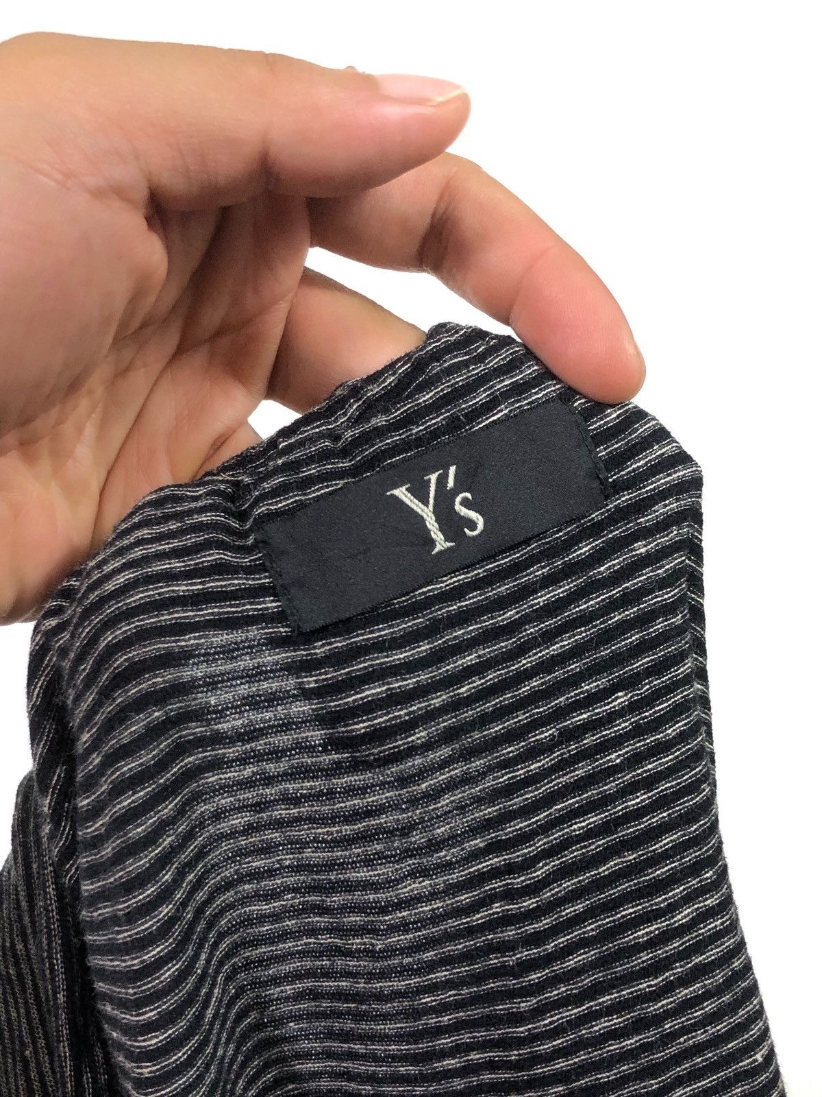 Yohji Yamamoto RARE🔥AW 2007 Y’S DRAPE OPEN BREAST SEXY BOXY TOP Size M / US 6-8 / IT 42-44 - 9 Thumbnail