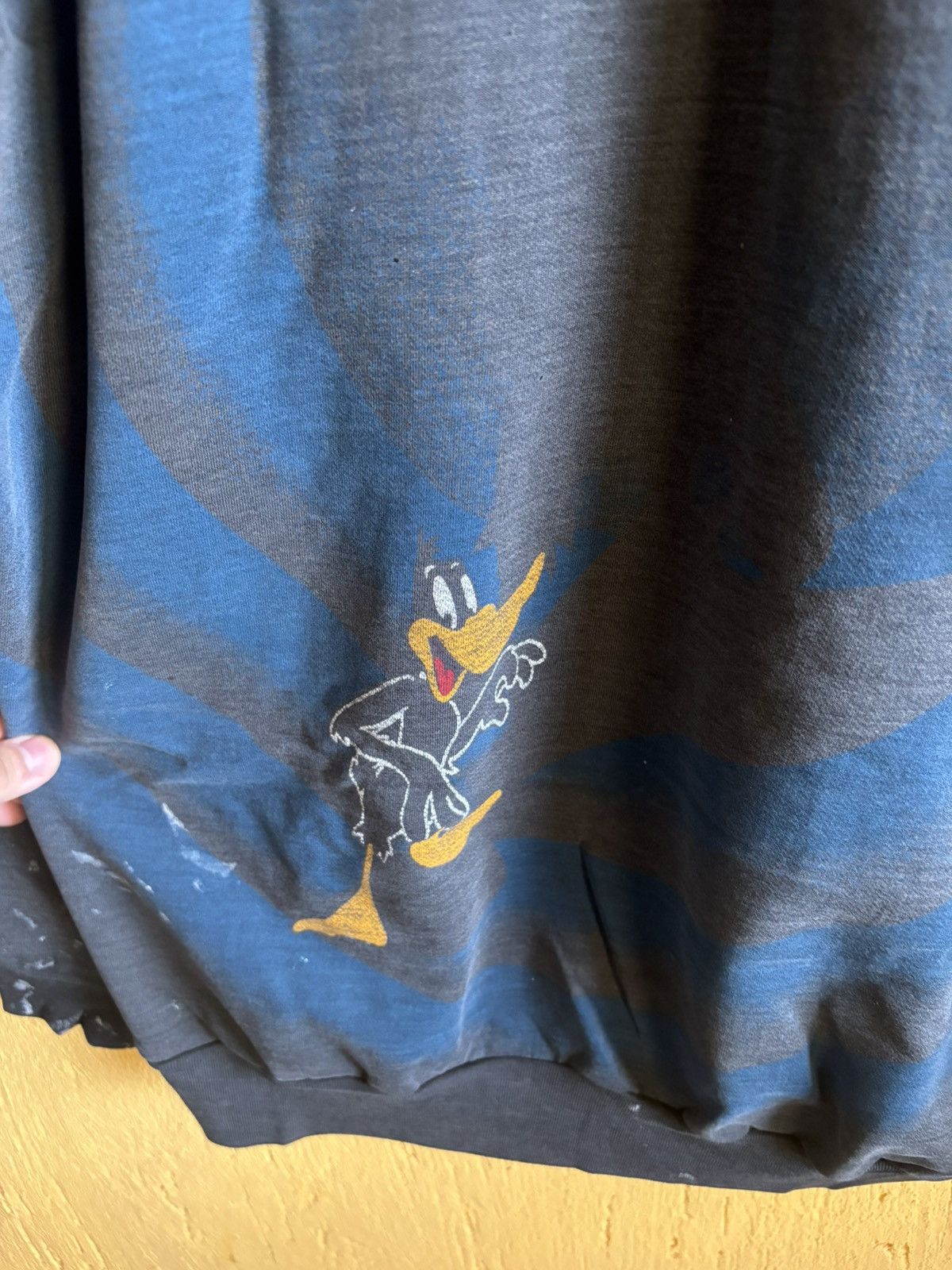 Cartoon Network ♻️VTG Looney Daffy Duck RARE TRASED Size US L / EU 52-54 / 3 - 11 Thumbnail