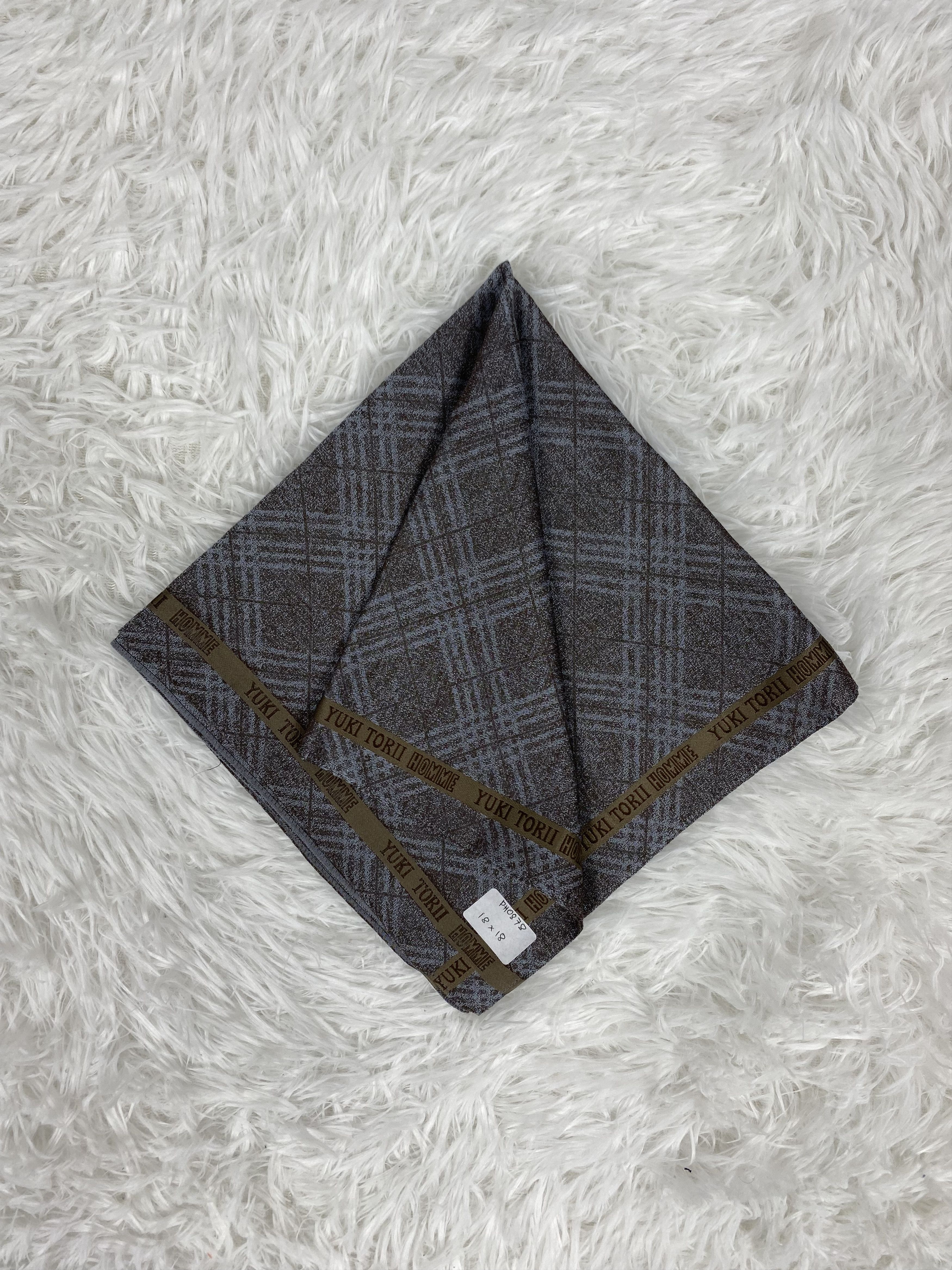 Japanese Brand × Vintage Vintage Yuki Torii Handkerchief Neckerchief PH0878 Size ONE SIZE - 1 Thumbnail