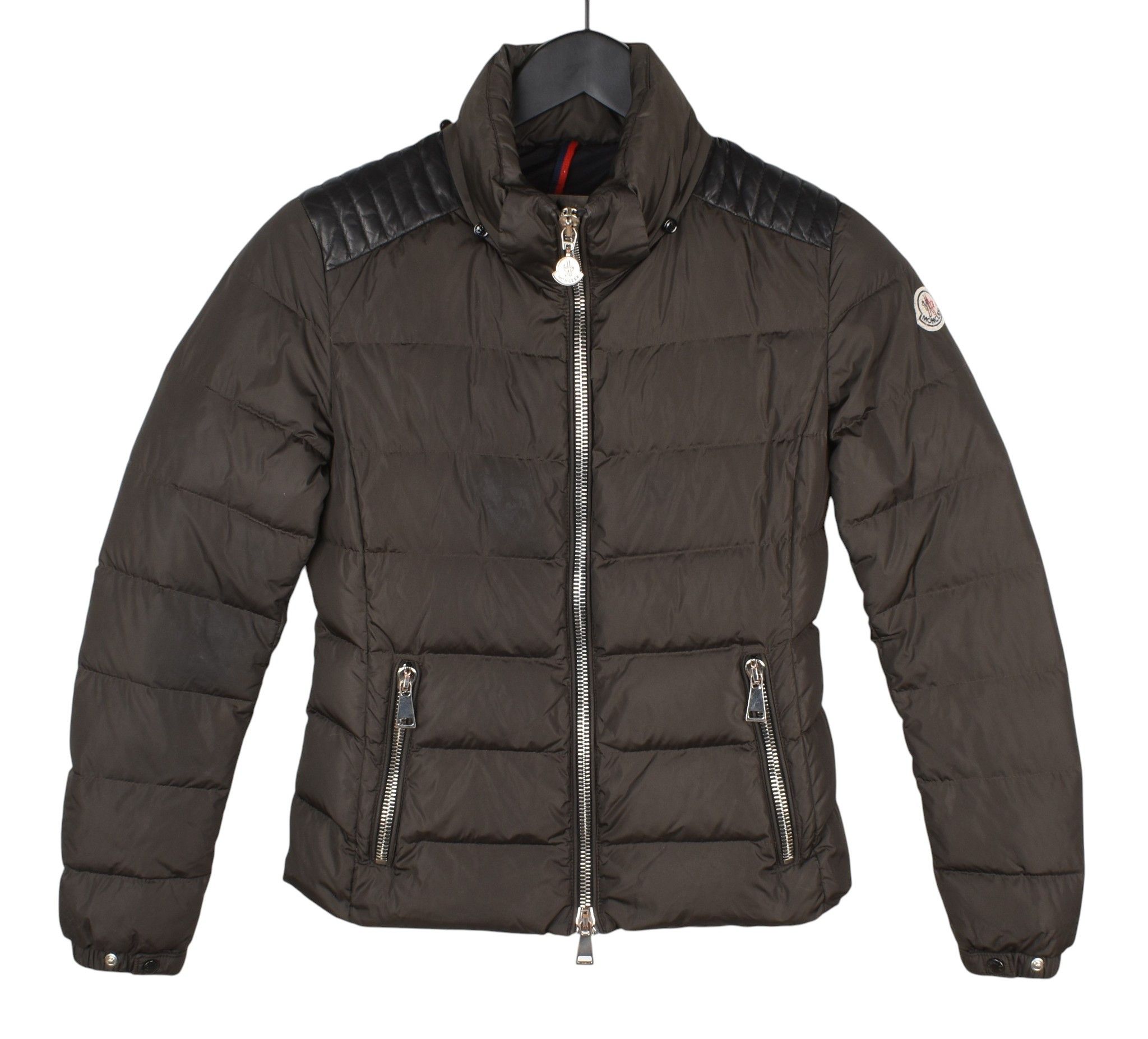 Moncler Original Moncler Oiron Women Down Jacket Size 1 / S H5863 Size S / US 4 / IT 40 - 1 Thumbnail