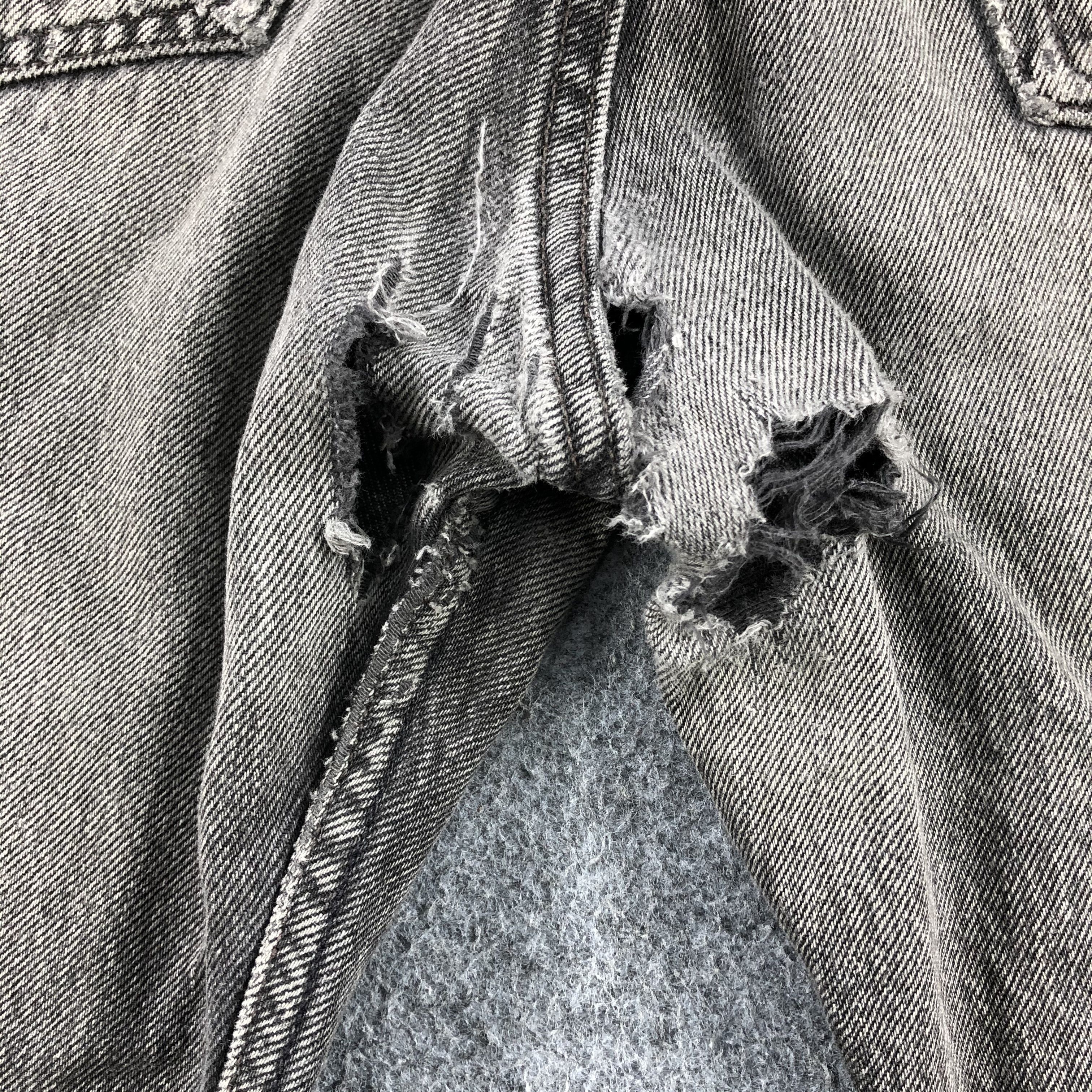 Levi's 90s Vintage Distress Levis 501 Jeans-J1479 Size US 33 - 7 Thumbnail