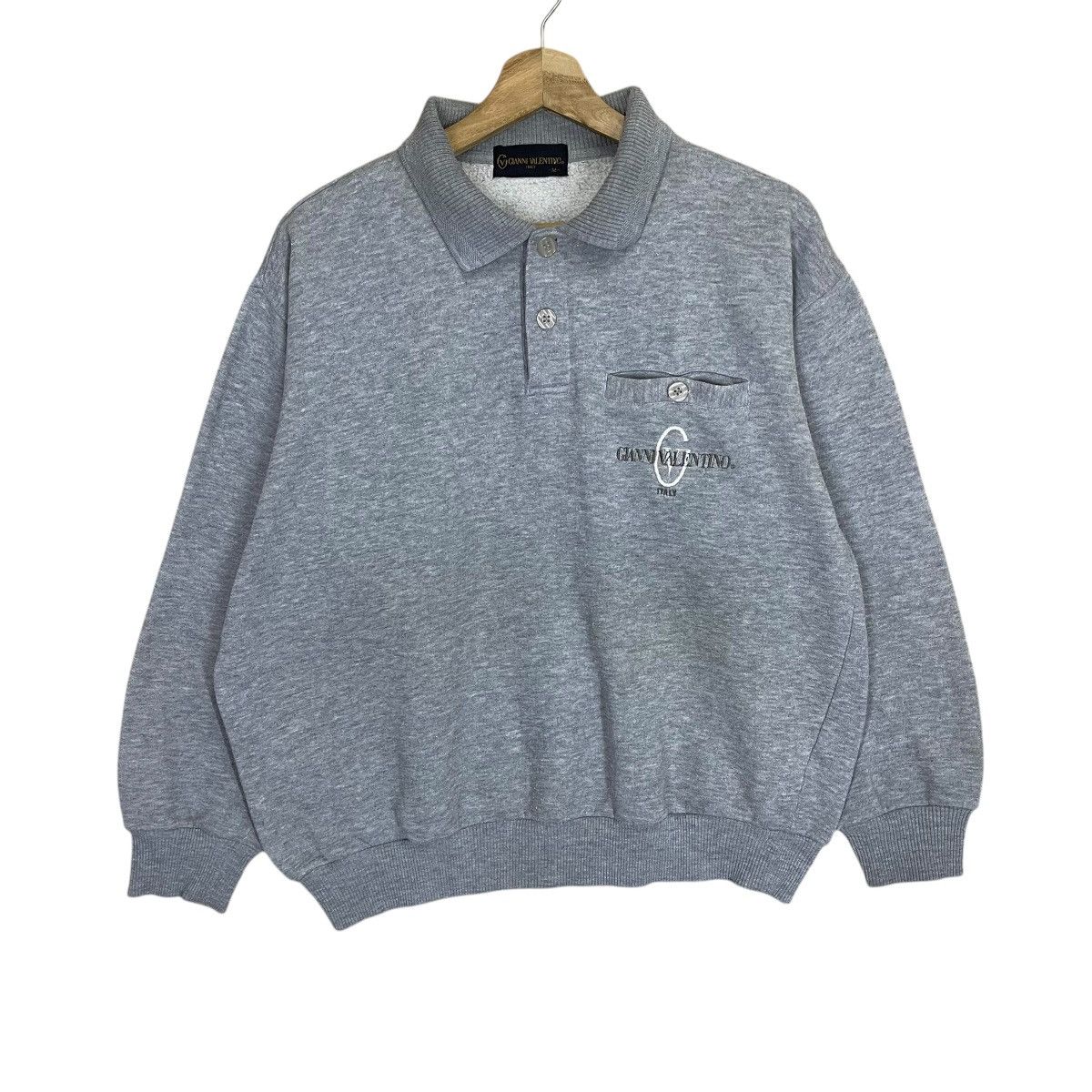 Gianni Valentino Gianni Valentino Small Logo Sweatshirt Baggy Size Small Size US S / EU 44-46 / 1 - 1 Thumbnail