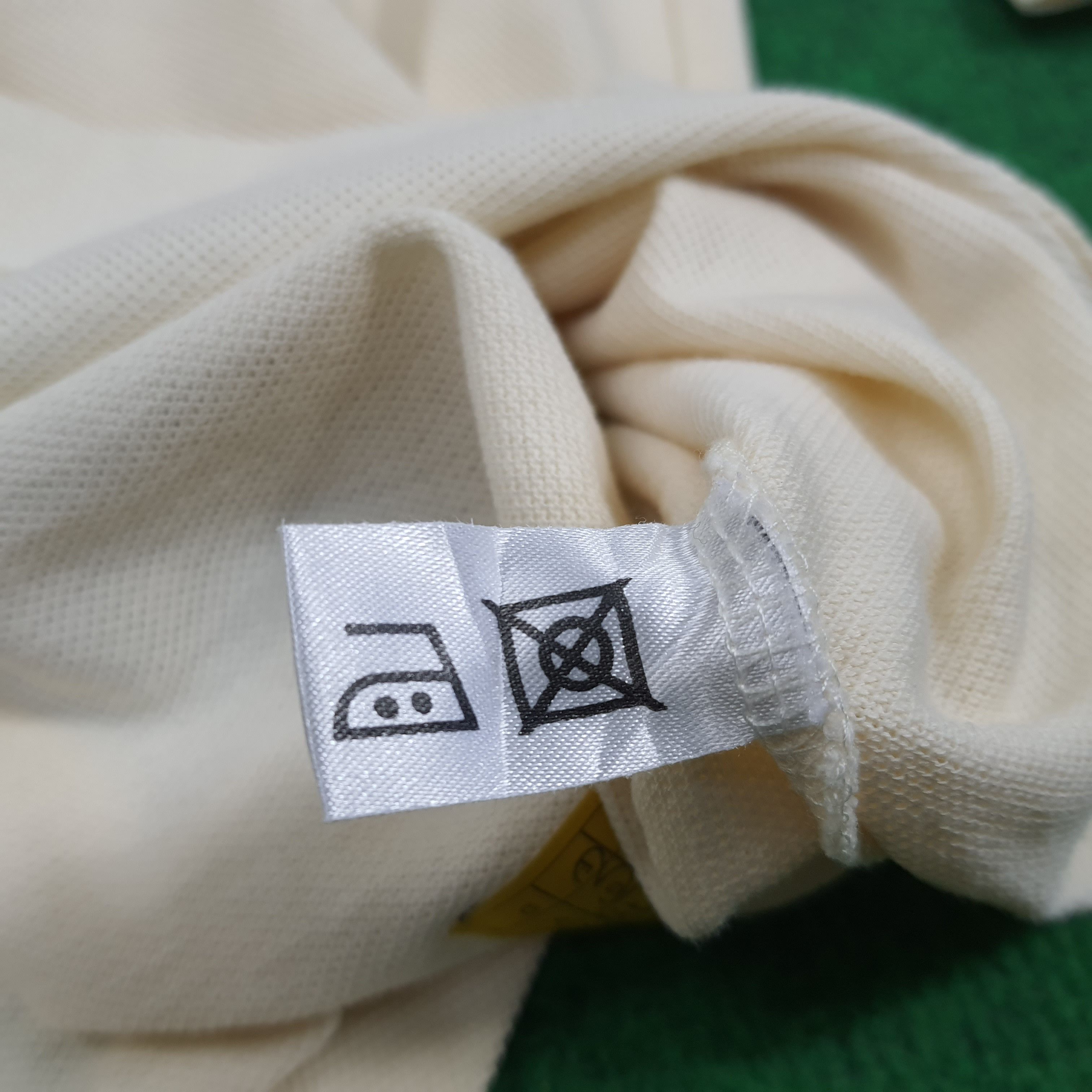Burberry × Vintage Vintage Burberrys London Nova Check Long Sleeve Polo Shirt Size US M / EU 48-50 / 2 - 8 Thumbnail