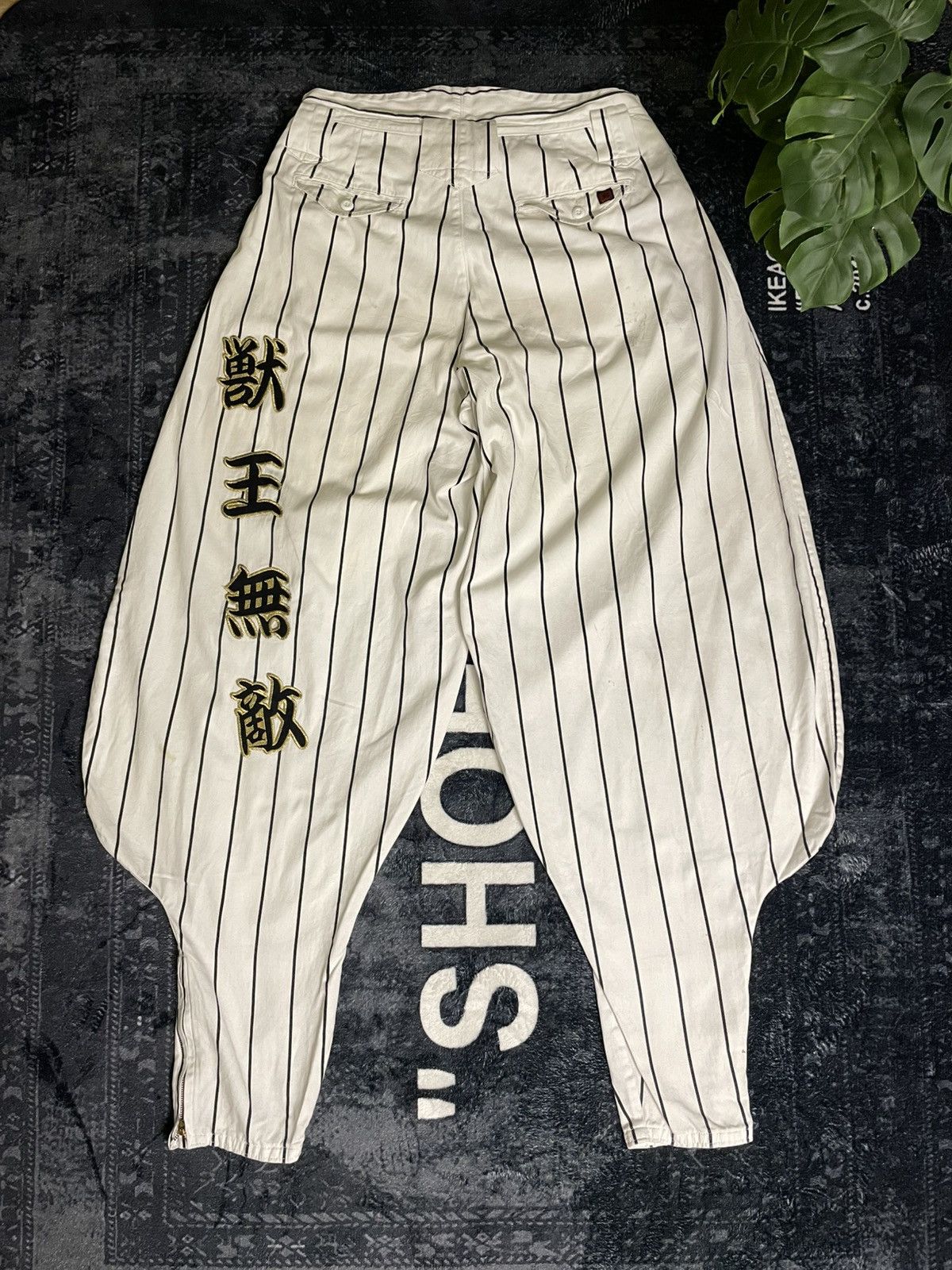 Japanese Brand Toraichi Tobishozoku X Hanshin Tigers Pant Size US 33 - 13 Thumbnail