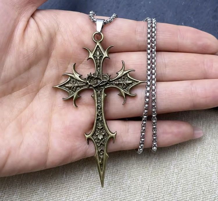 Japanese Brand Gothic Skeleton Cross Necklace Size ONE SIZE - 1 Thumbnail