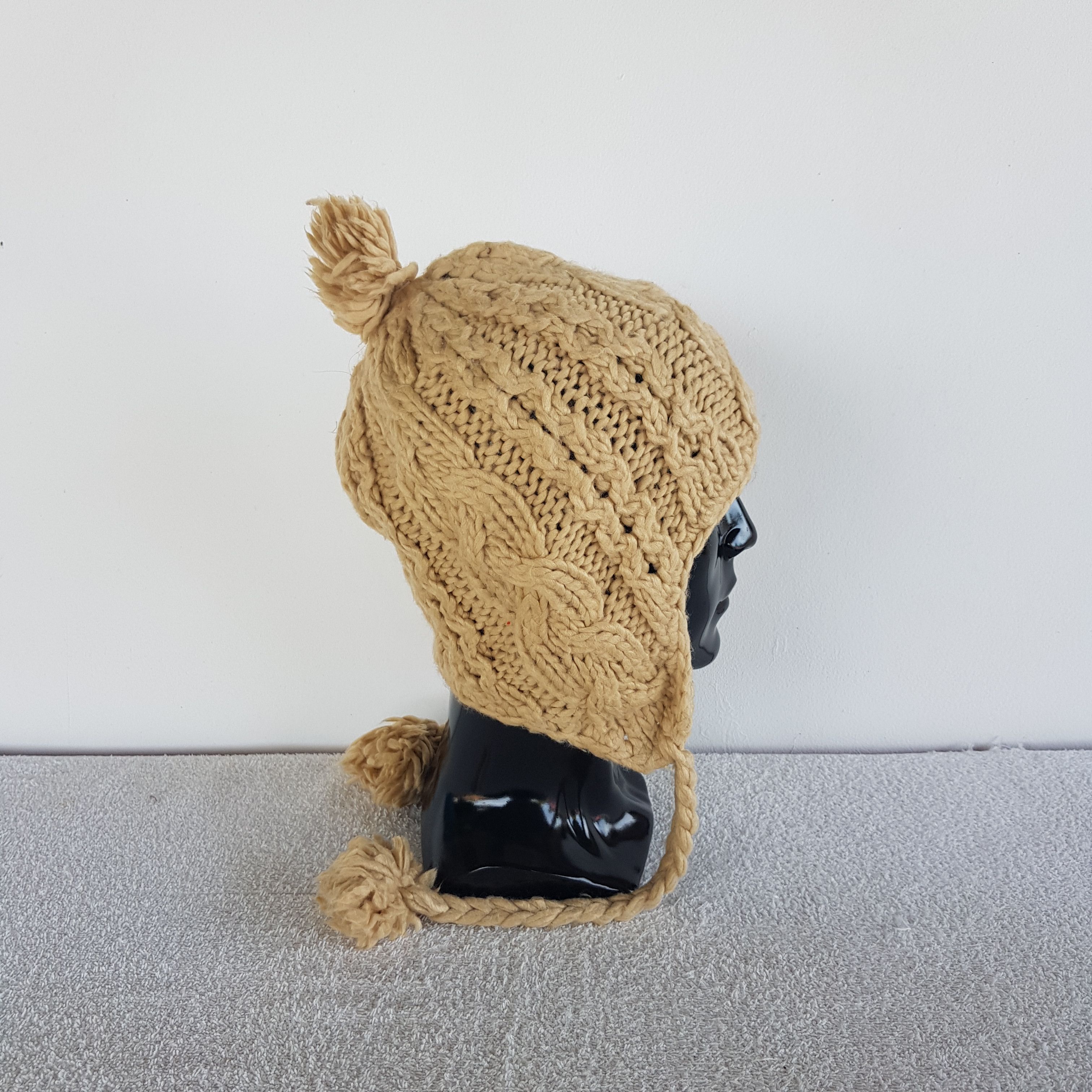 Homespun Knitwear Vintage Japanese Earflap Beanie Ribbed Knit Snow Caps Hats. Size ONE SIZE - 4 Thumbnail