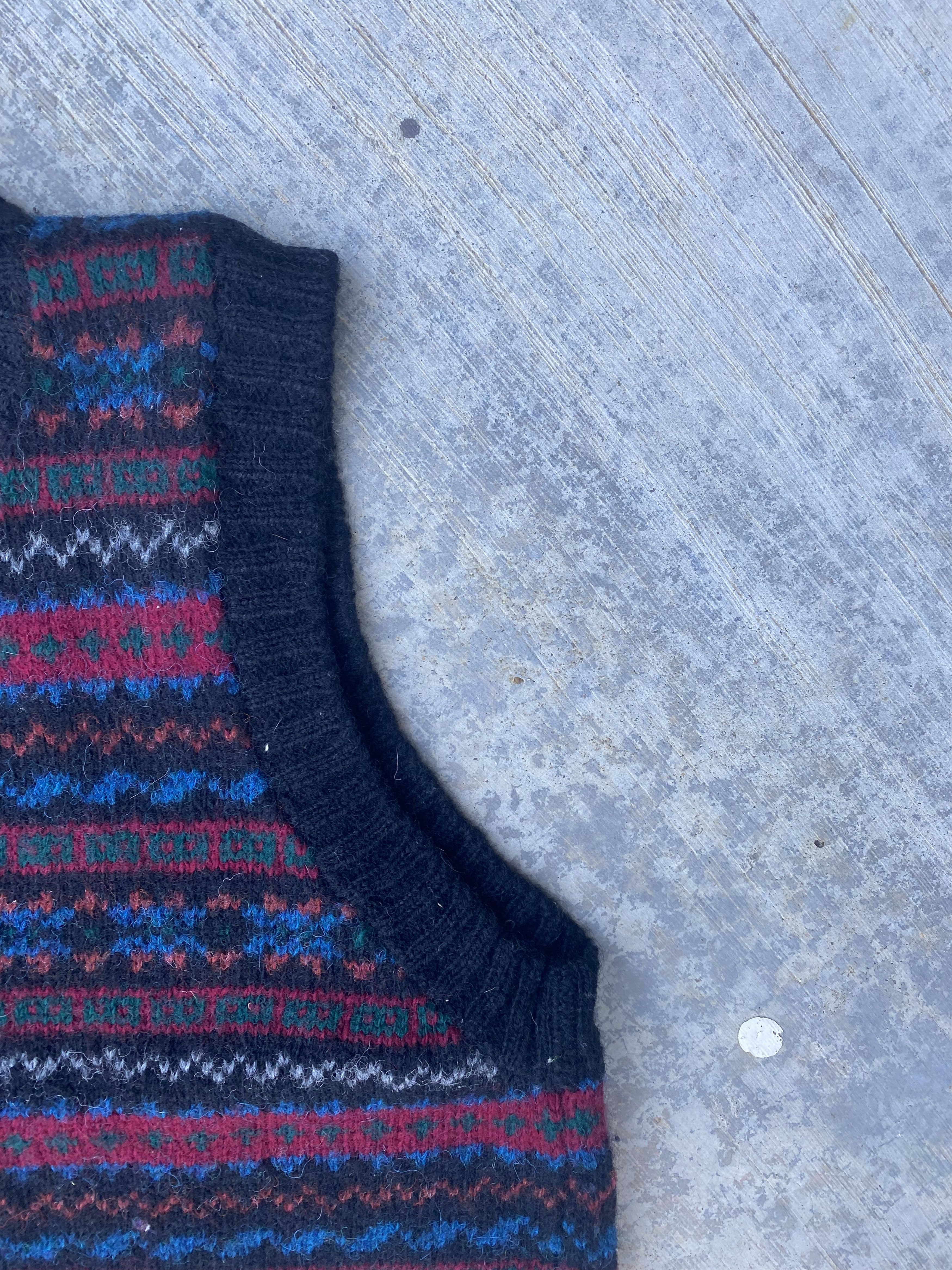 Bench Vintage Bench Shetland 100% Pure New Wool Sweater Vest Size US S / EU 44-46 / 1 - 5 Thumbnail