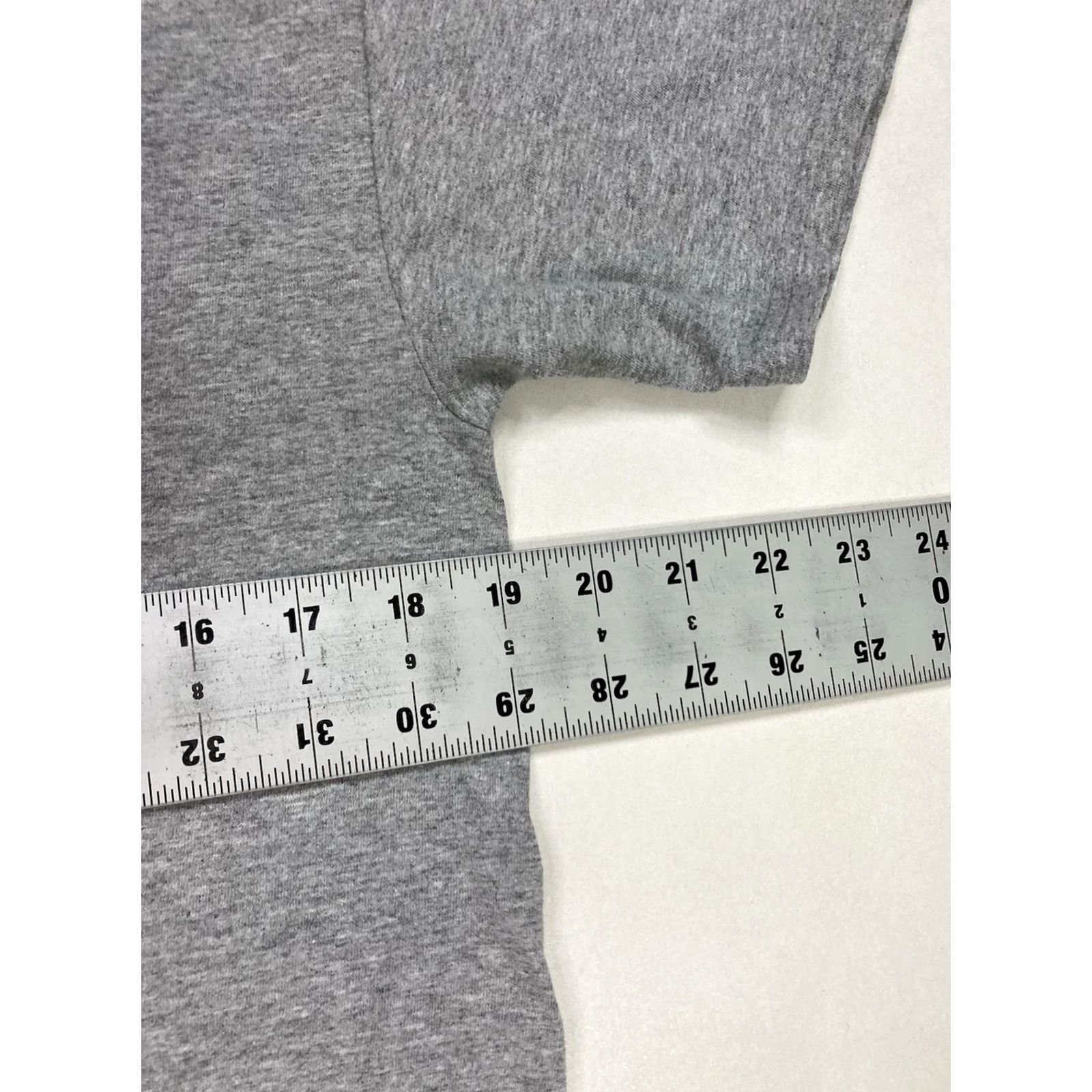 Gildan VINTAGE Cat Impress Me Human Graphic T-shirt Women Medium Gray Short Sleeve Size M / US 6-8 / IT 42-44 - 6 Thumbnail
