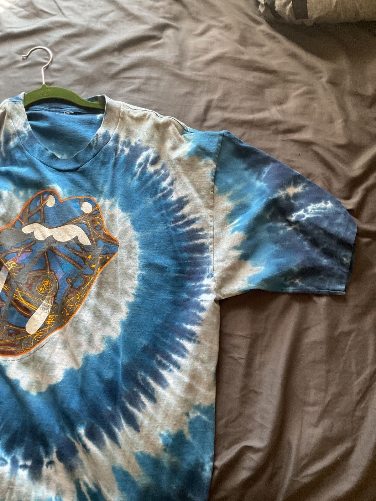 The Rolling Stones Rolling Stones tie dye shirt Size US XL / EU 56 / 4 - 4 Thumbnail