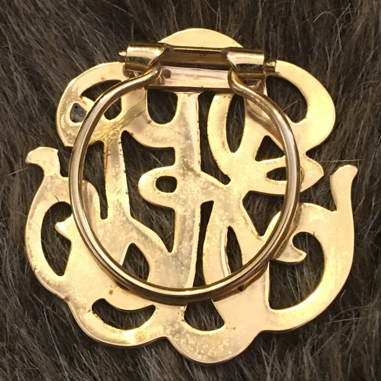 Vintage Vintage gold tone monogram style scarf clip Size ONE SIZE - 4 Thumbnail