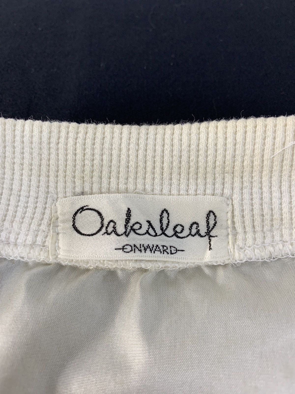 Vintage Vintage 90s Oaksleep Whitney Houston Sanyo Heat Beat ‘90 Size US M / EU 48-50 / 2 - 7 Thumbnail