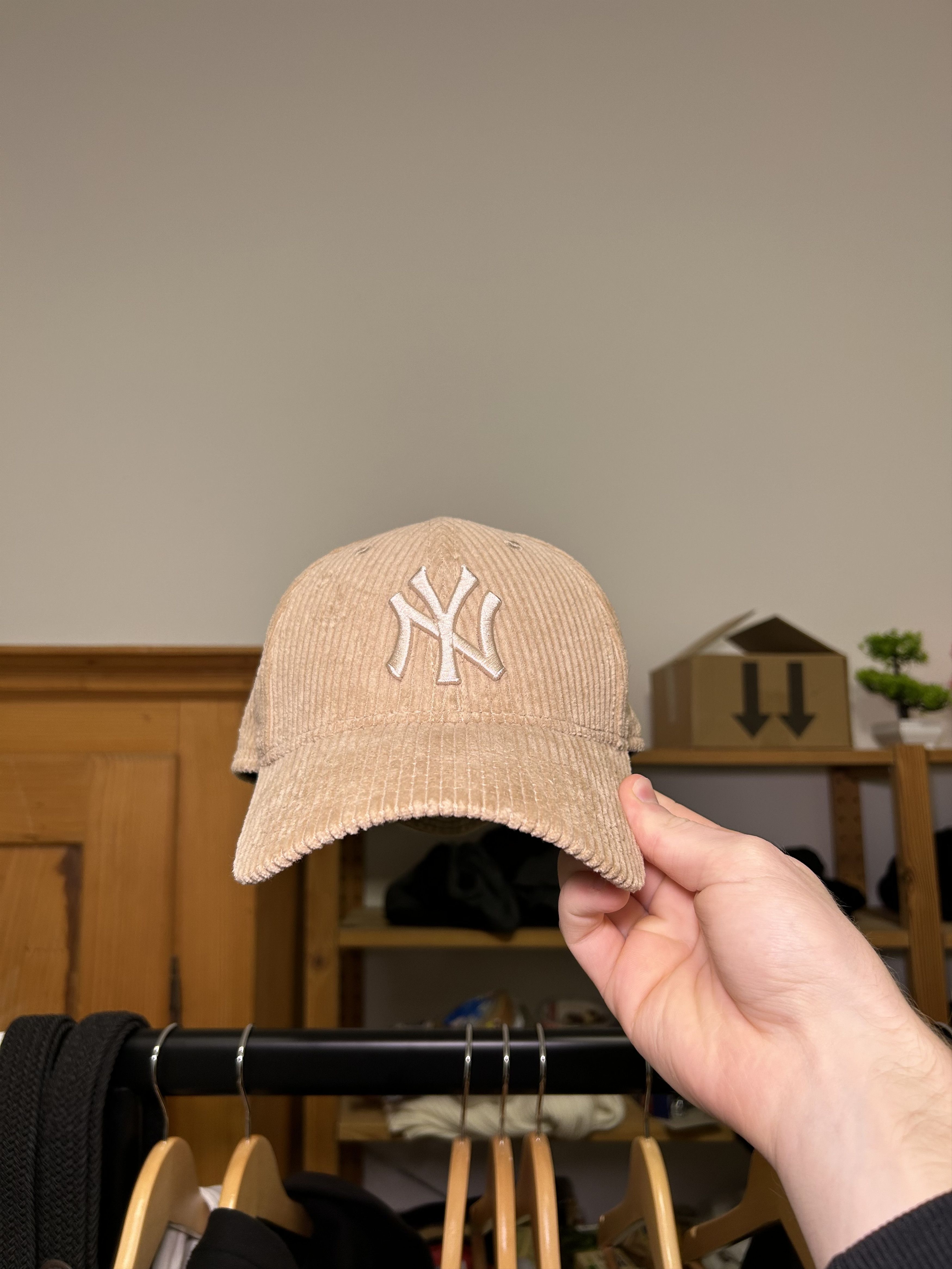 New Era NEW ERA rare material hat Size ONE SIZE - 1 Thumbnail