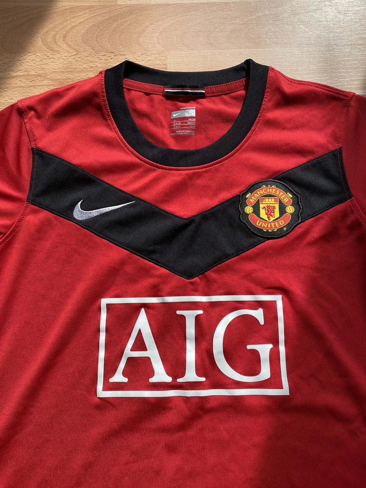 Nike Manchester United 2009-10 Home Shirt Size US S / EU 44-46 / 1 - 2 Thumbnail