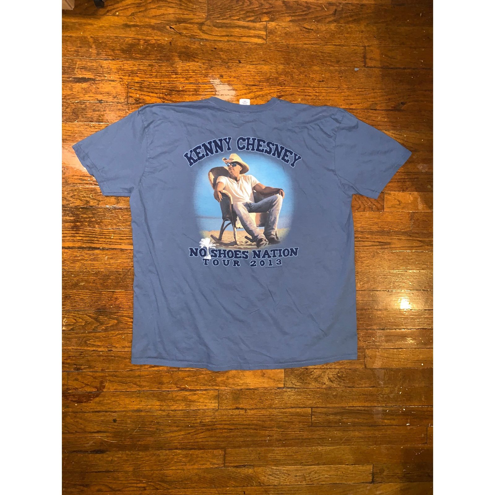 Band Tees × Gildan Kenny Chesney No Shoes Nation Tour 2013 Tee Slate Blue 2XL Size US XXL / EU 58 / 5 - 4 Thumbnail
